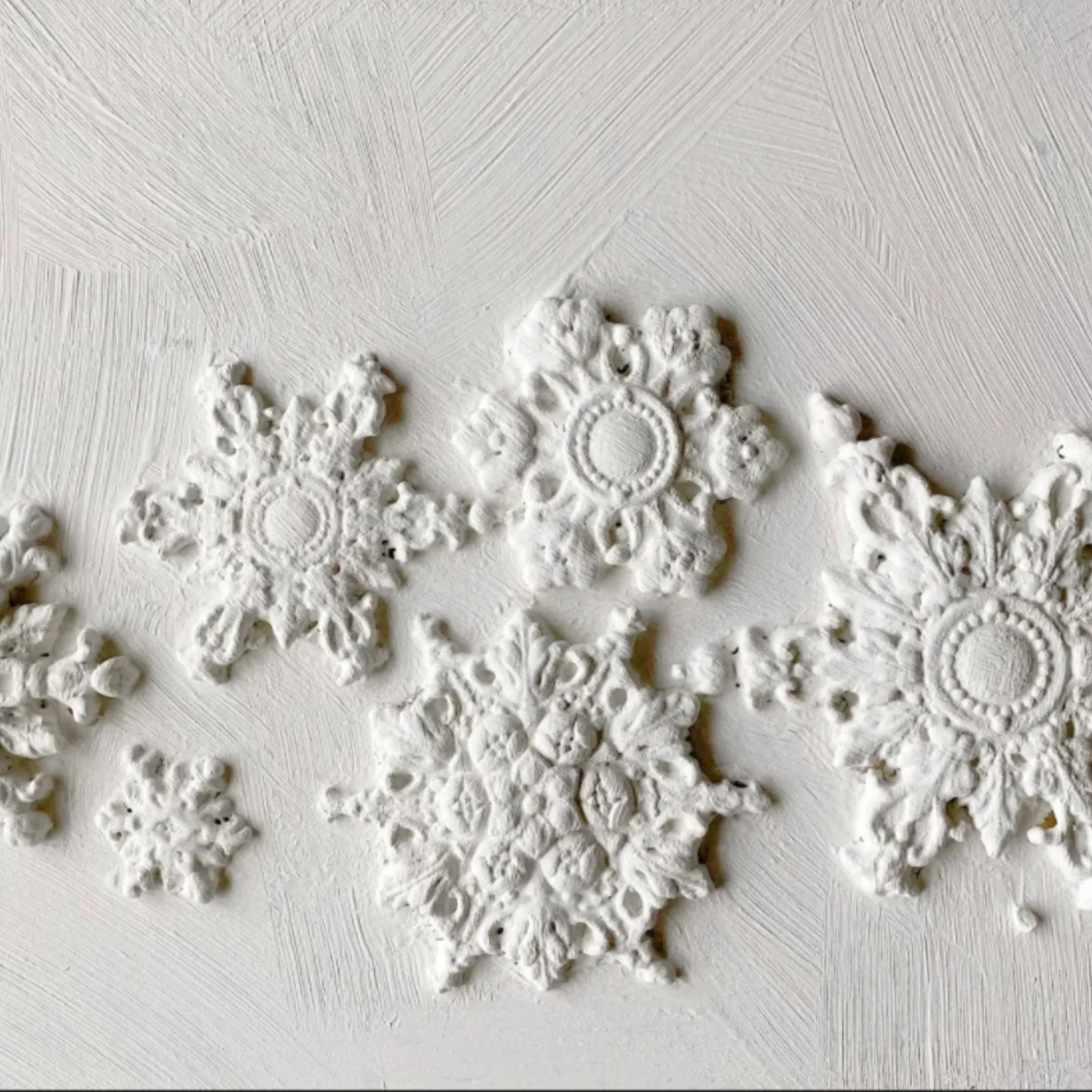 Snowflakes_2.webp