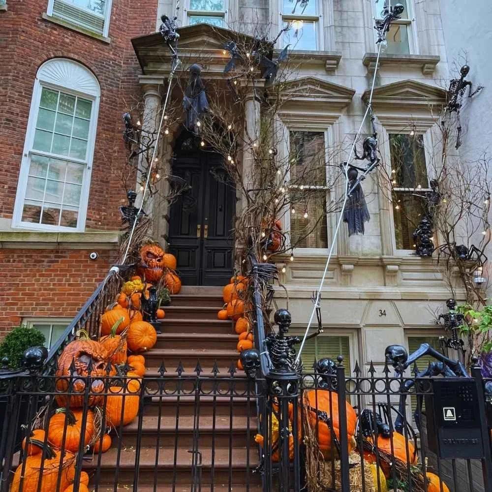 Halloween on UES 4.jpg