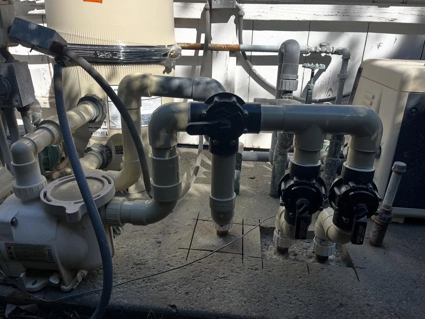 POOL EQUIPMENT REPAIR: COPPER PIPE WITH PINHOLE LEAKS. NEW 2&rdquo; PVC WITH JANDY VALVES