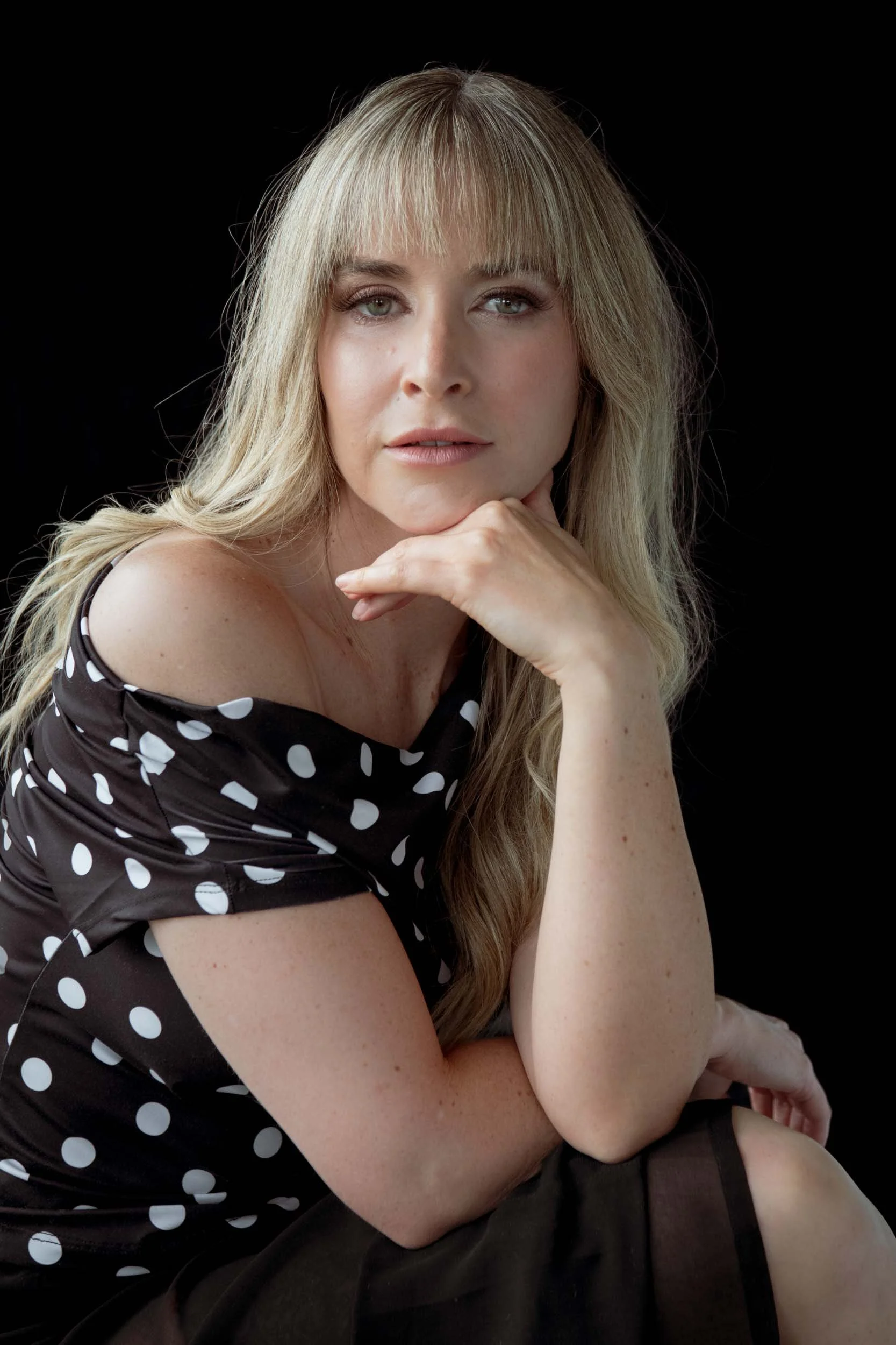 20251128_Headshot_AlexandraJones_web_10.jpg