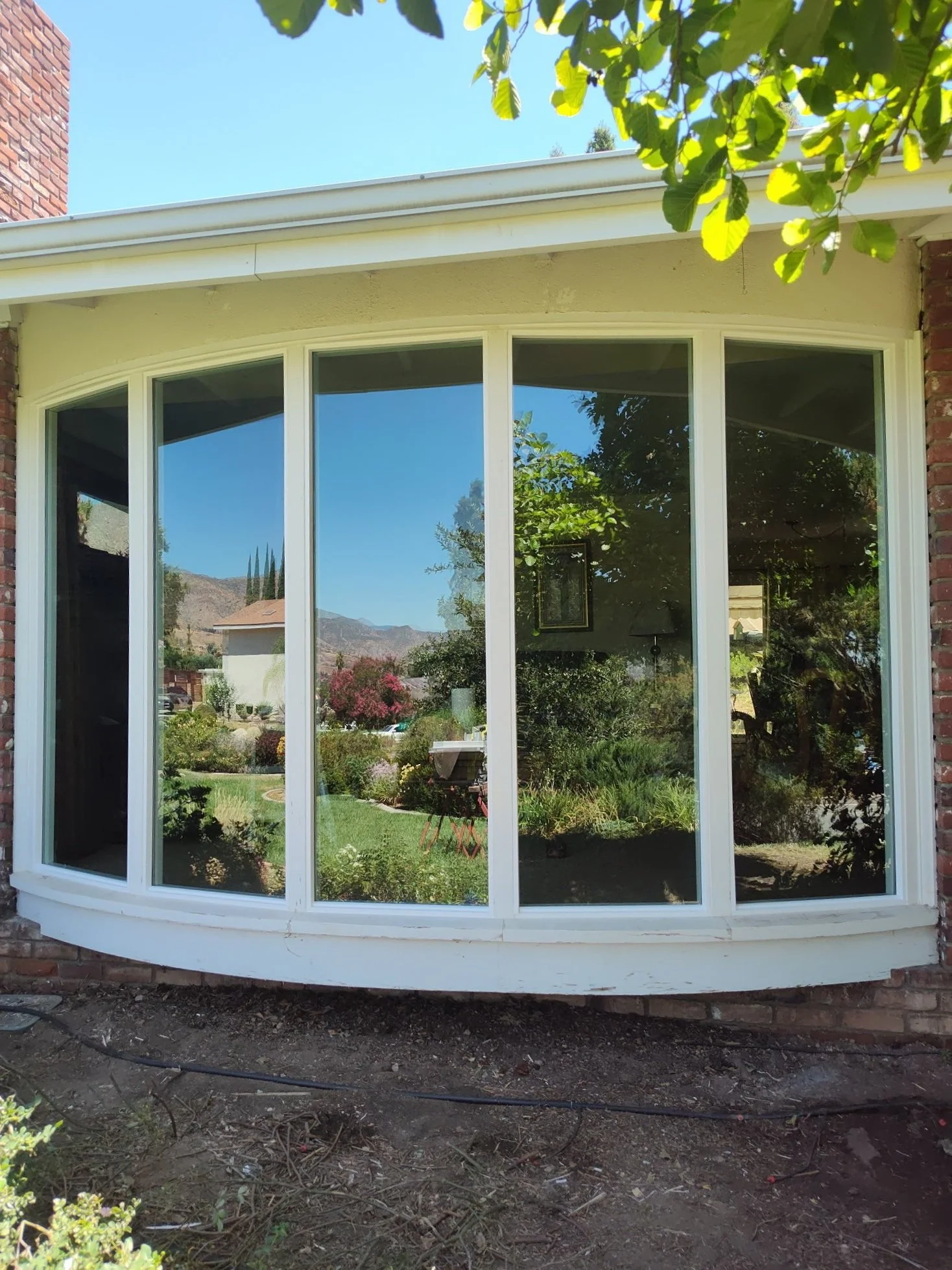 Radius garden window.jpg