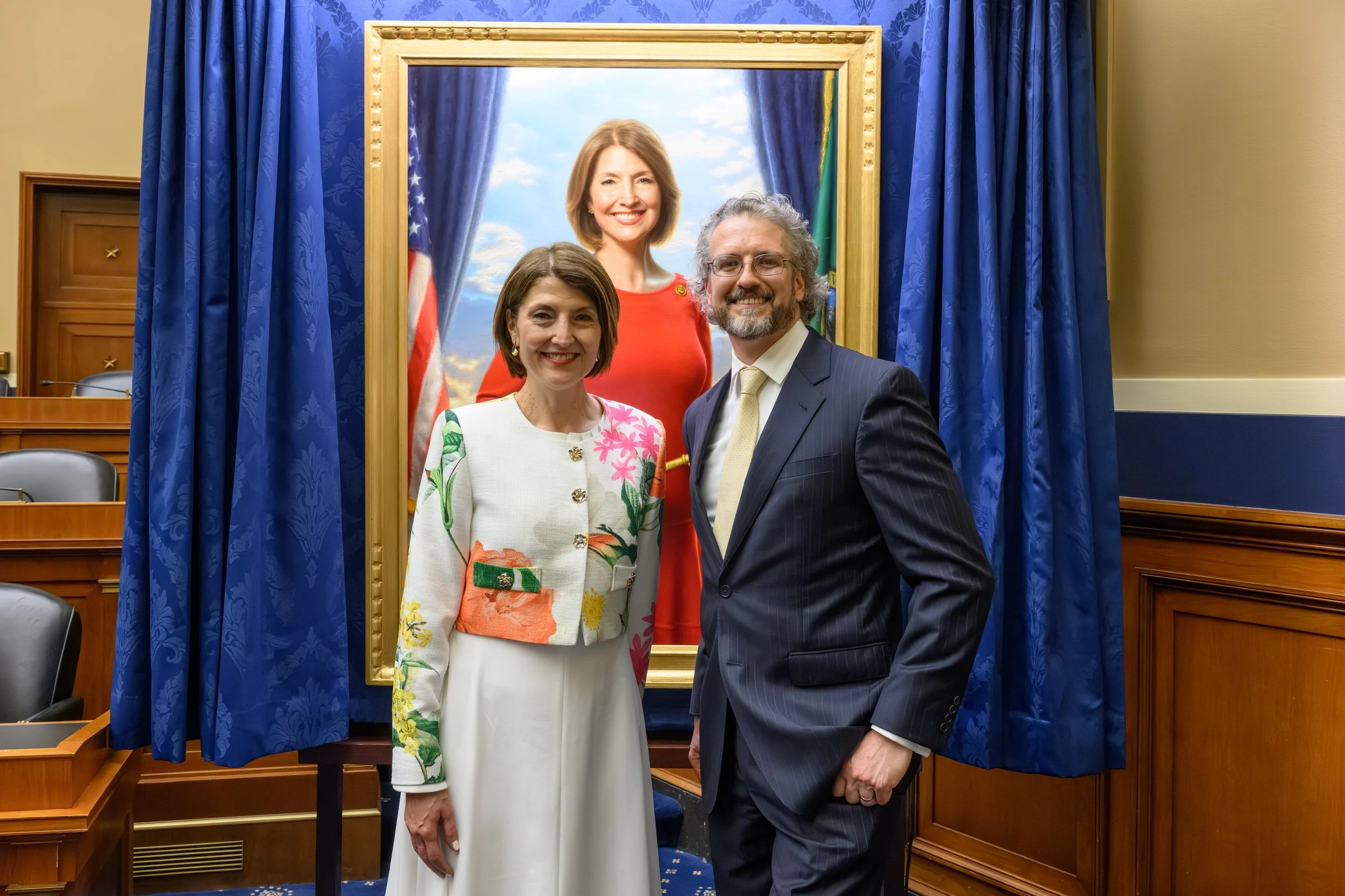 Cathy McMorris Rodgers with portrait artist, Joseph Daily