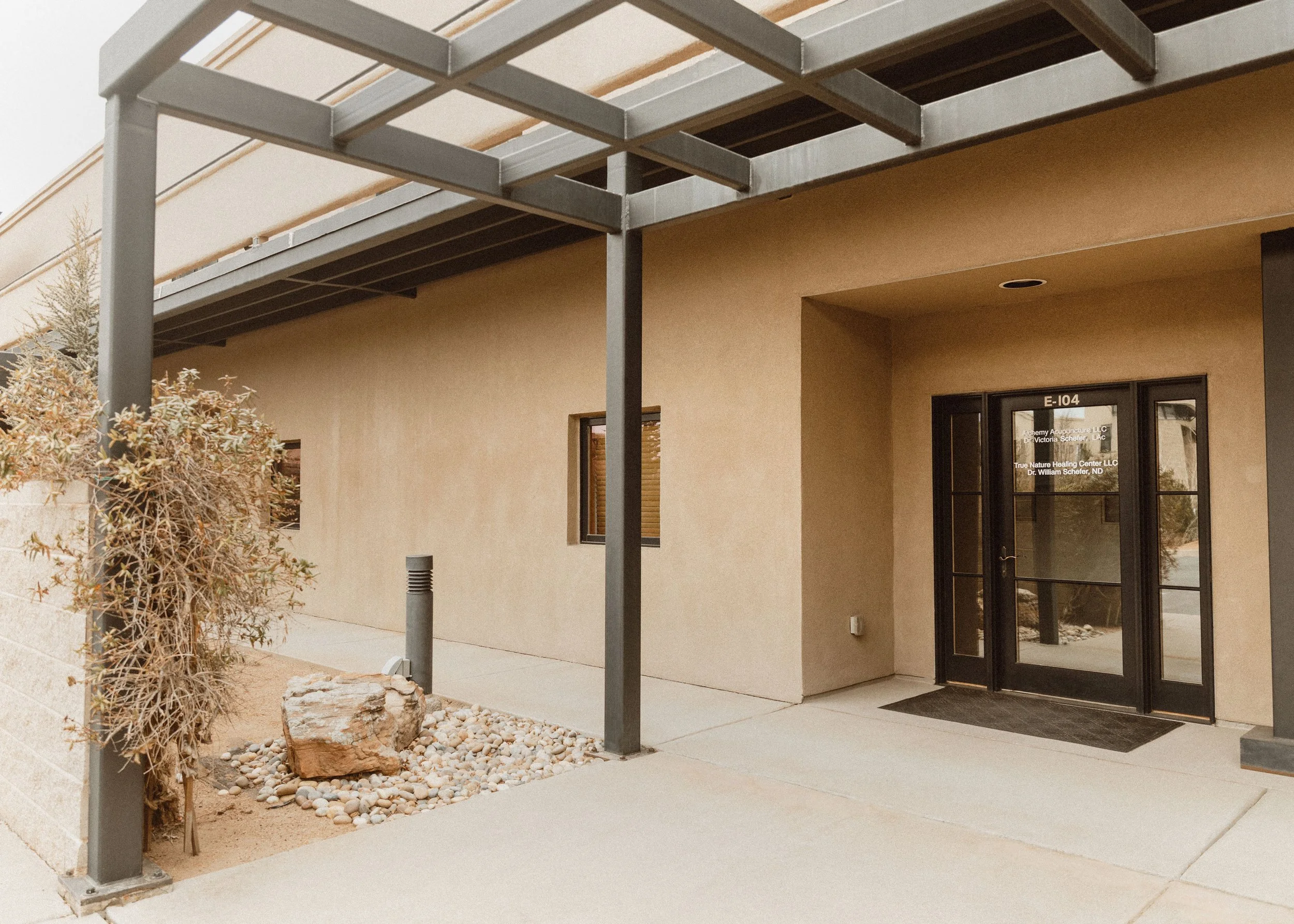 Outpatient Clinic: Entrance