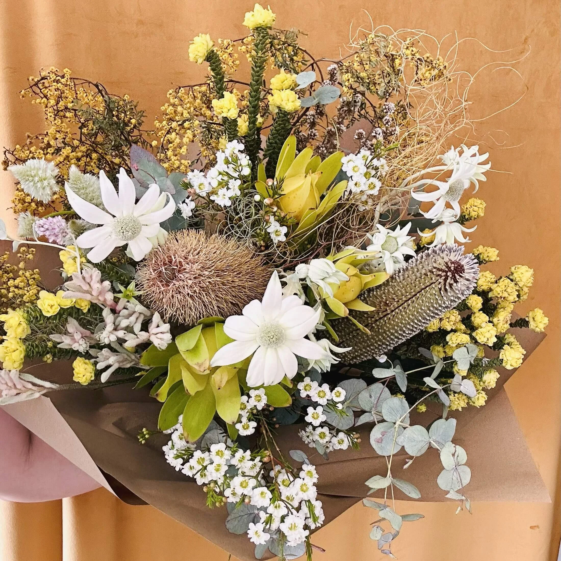 mixed-natives-bouquet.jpg