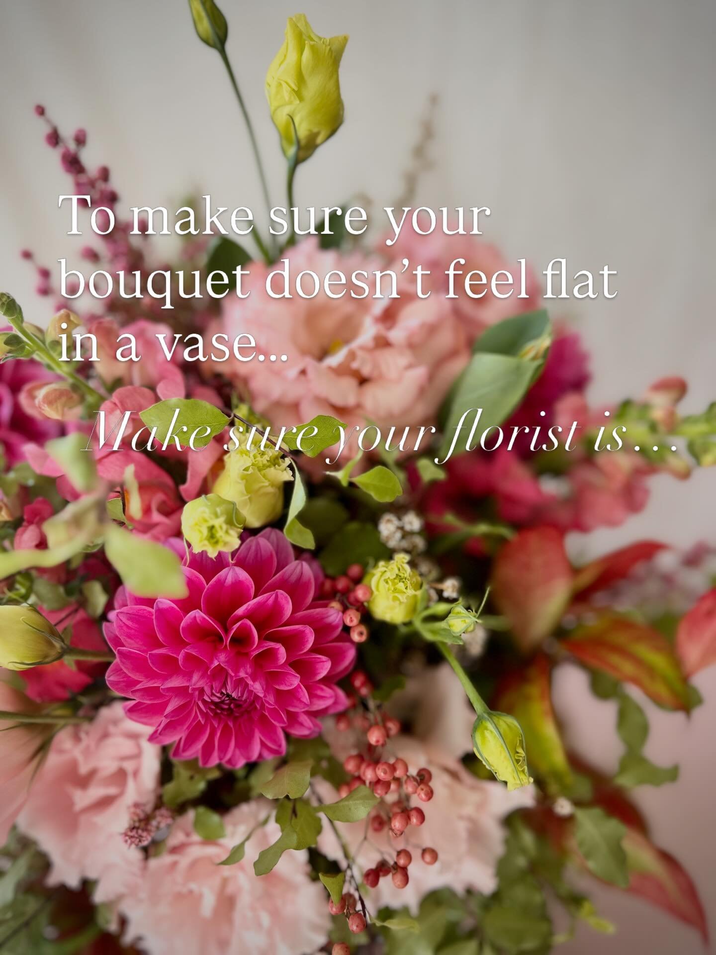 Some bouquets look beautiful until you unwrap them, and then they can kind look, well, a little bit flat or bare.

To ensure your bouquet looks just as good in the vase as it does in its wrapping, you want to make sure:

✨Stems are spiralled. This cr