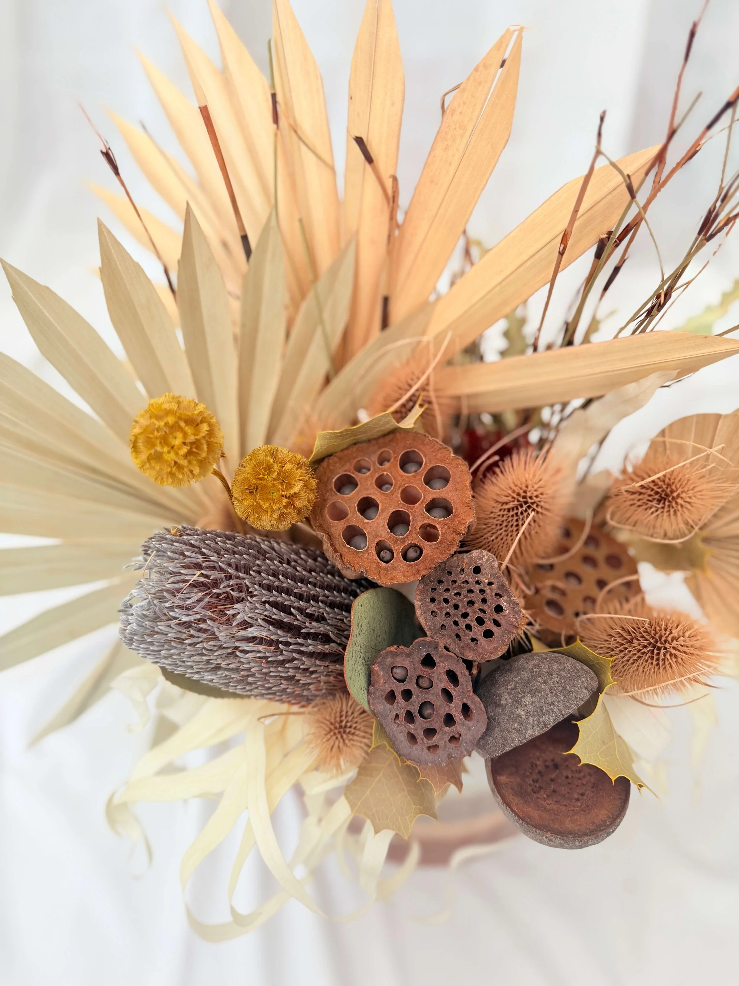 cafe-flowers-small-vase.jpg