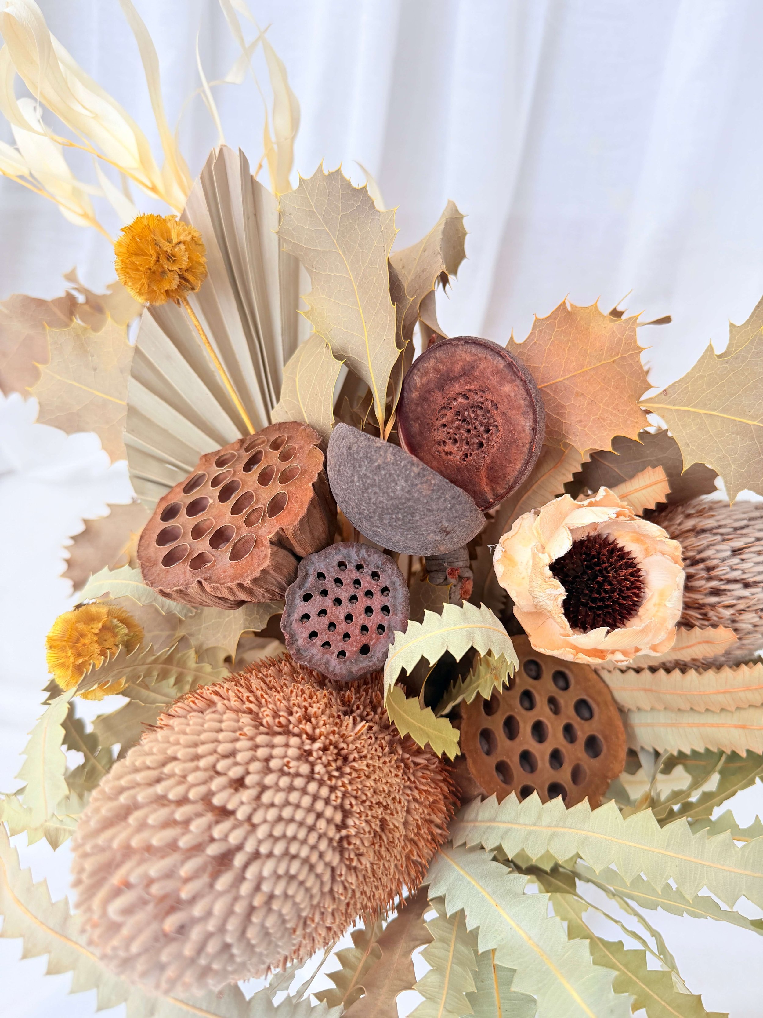 cafe-flowers-detail.jpg