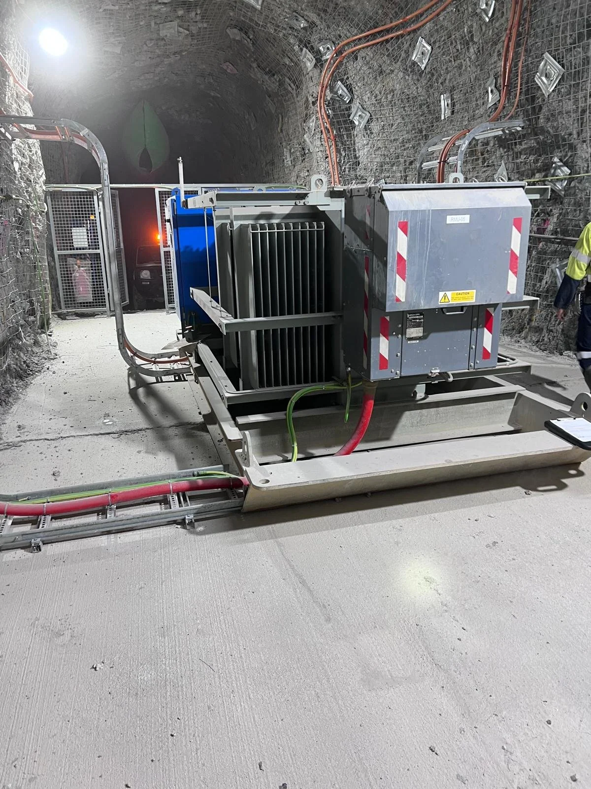 PHOTO-2025-01-21-20-04-26 (1).jpg