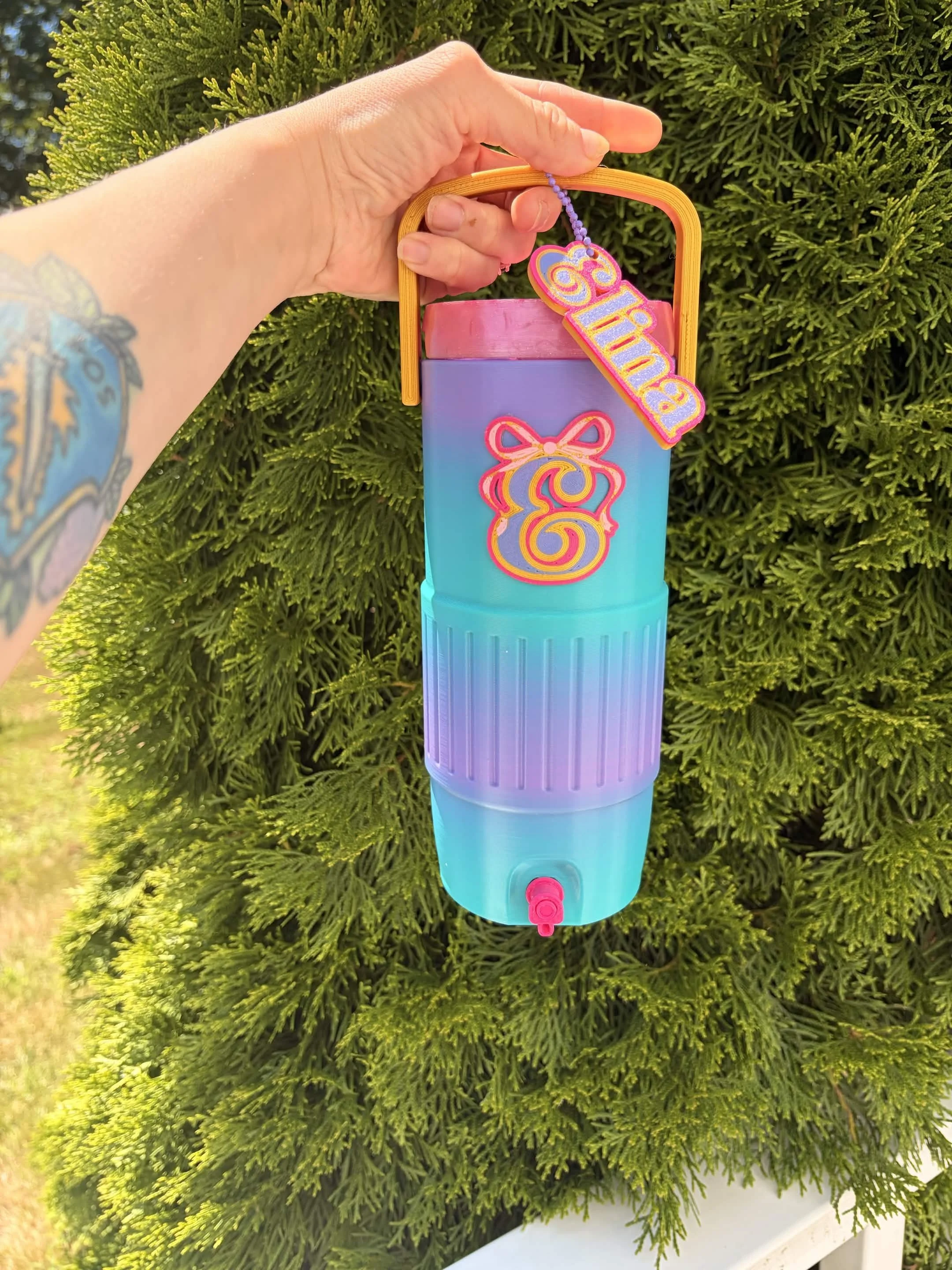 koozie bucket (medium 20oz bottle)