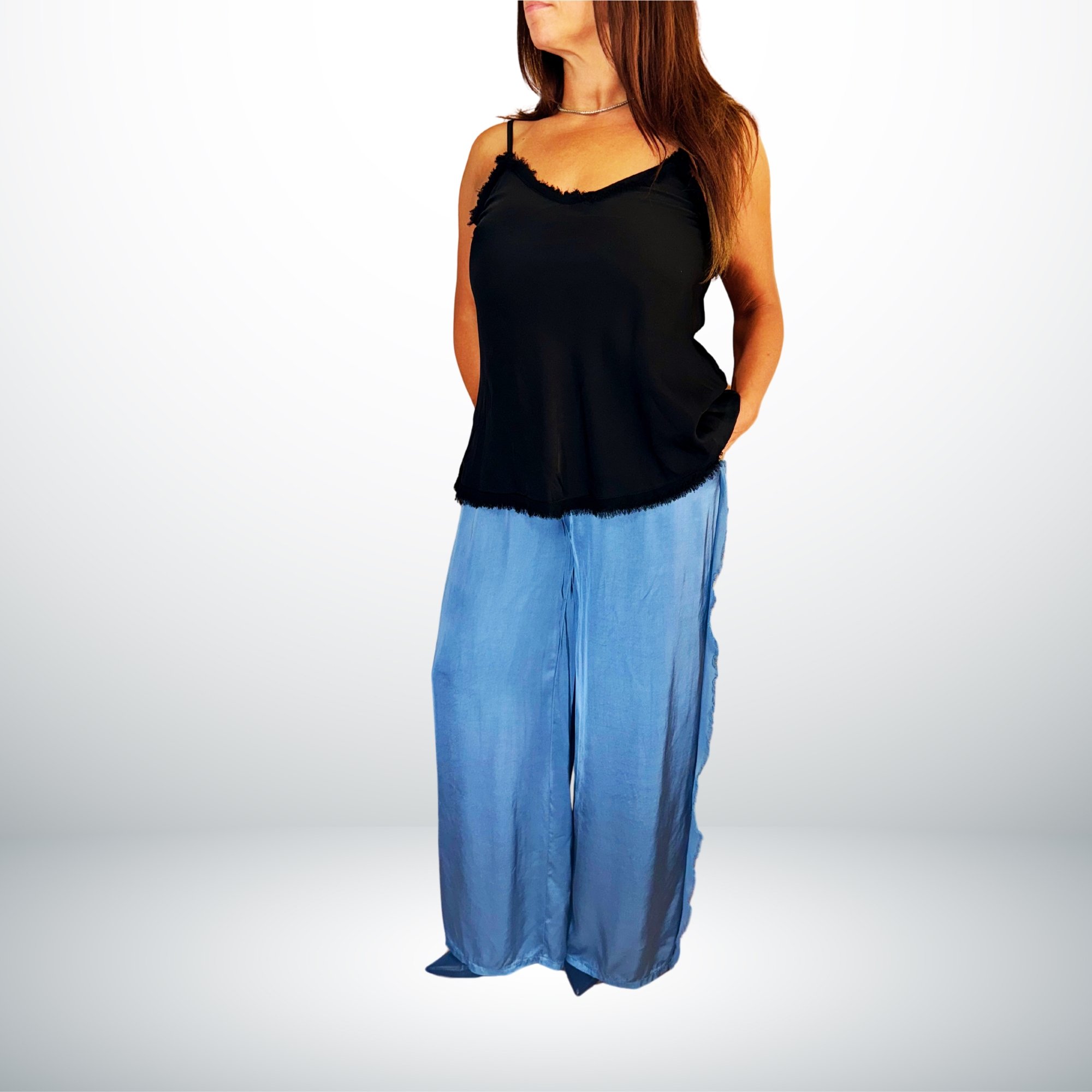 black&bluefullout.jpg