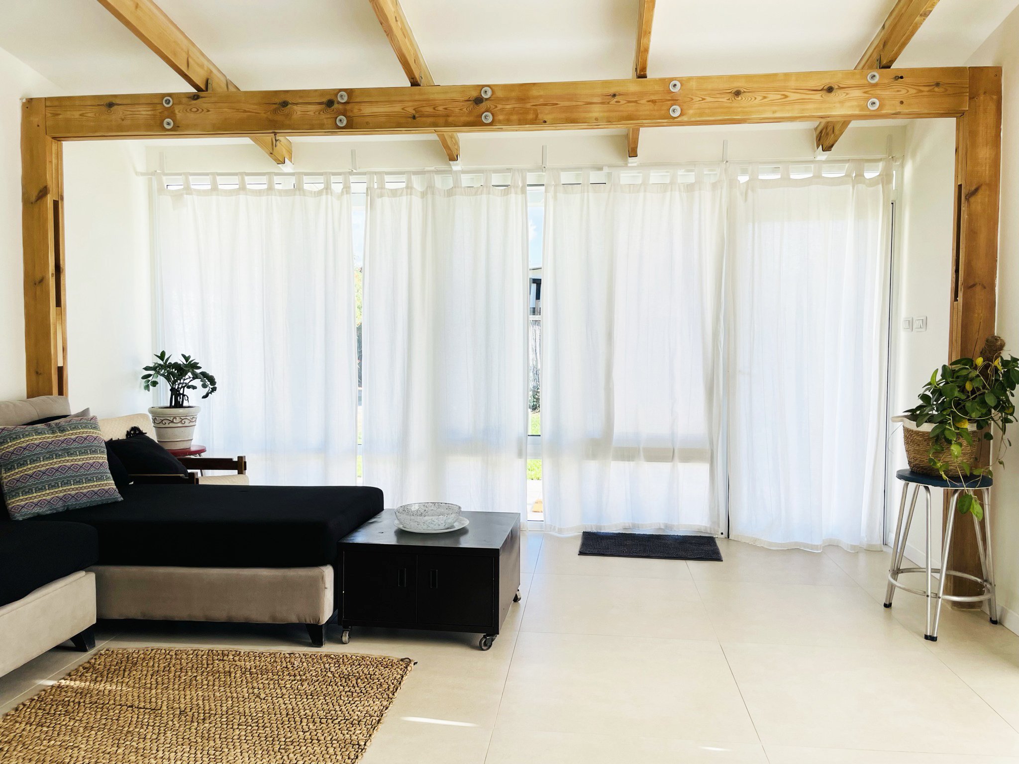 Shimrit Florsheim_AP House 013.JPEG