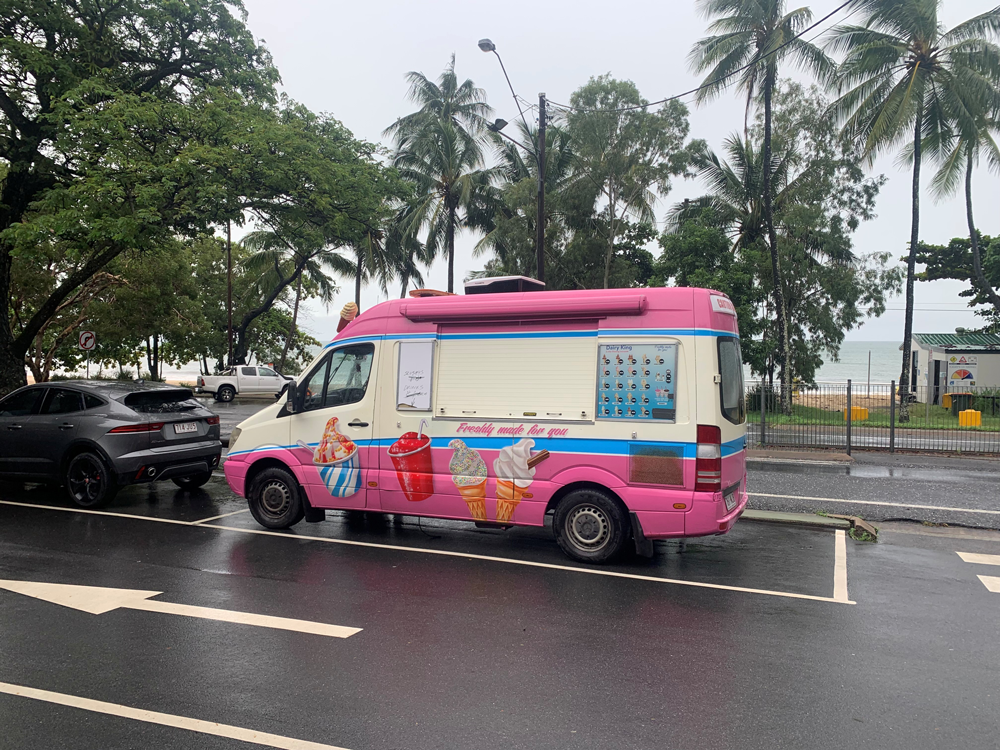ice-cream-ellis-beach.png