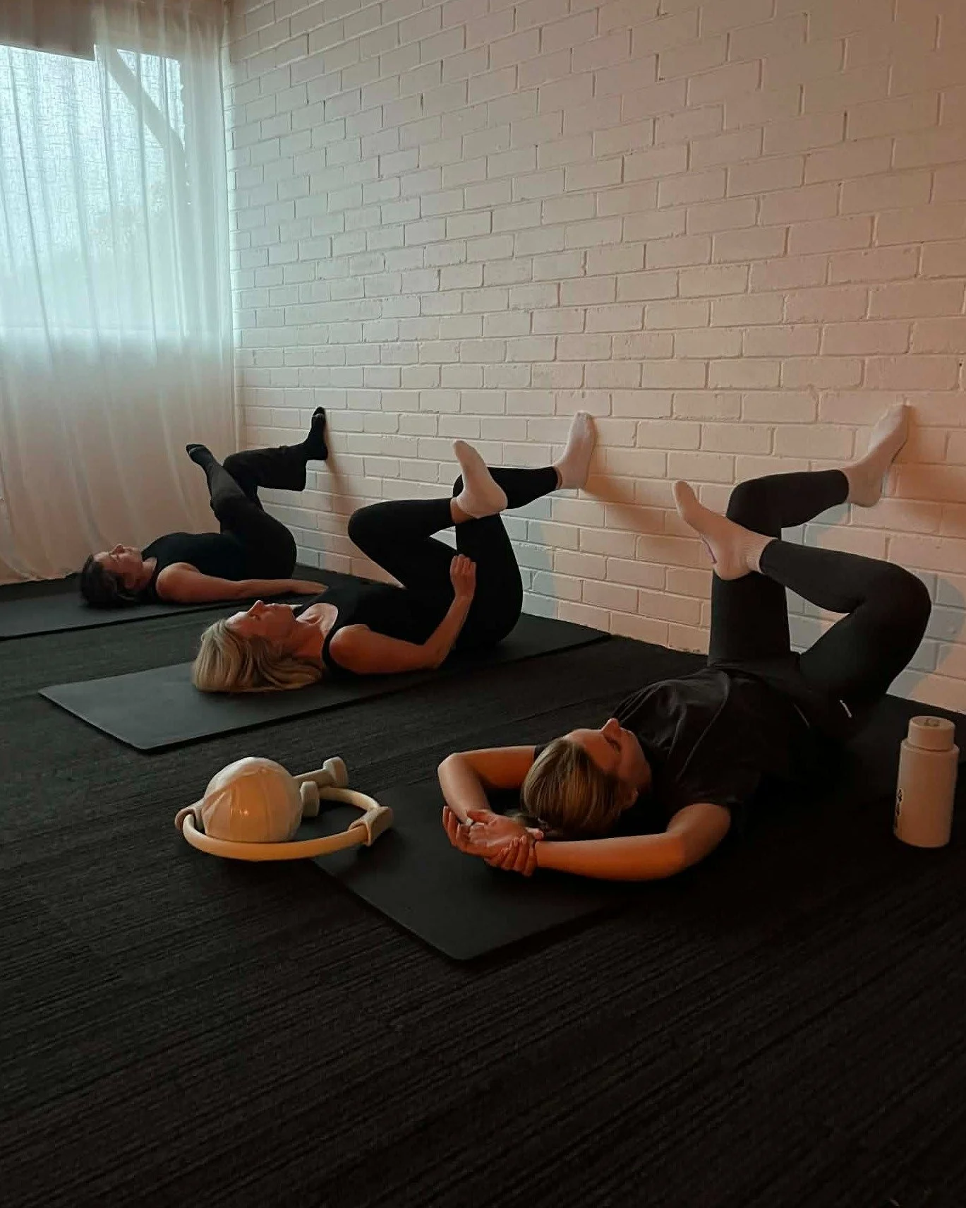 Pilates OR Weight Training?!?!?!

I keep seeing this divide growing bigger and bigger online between lifting weights and Pilates.

Usually it looks something like this:

A very slender woman doing incredibly complex moves on a reformer talking about 