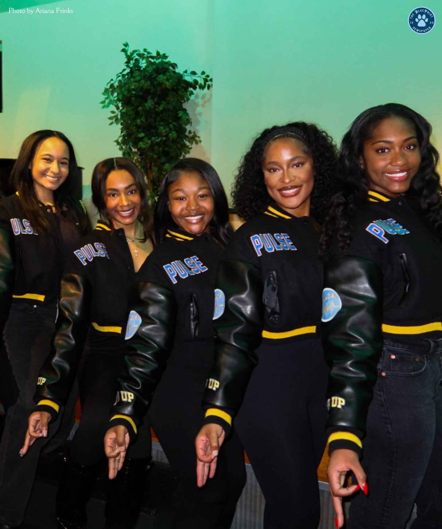 Last night the campus community came together for a  evening full of joyful vibes and holiday cheer hosted by @its_pulse! @sparx_atl allowed the links of sisterhood to be codified through permanent bracelets, and yummy gingerbread houses were crafted