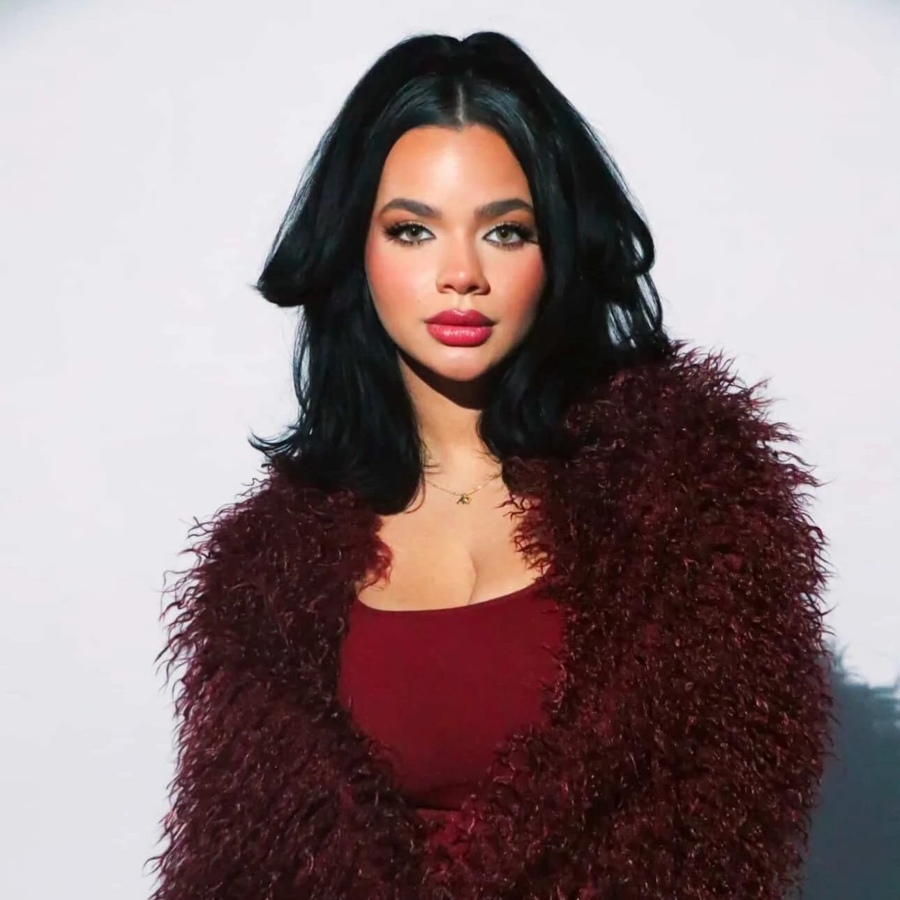 My signature &ldquo;hot girl&rdquo; make up on @alexis_robles__ 🔥