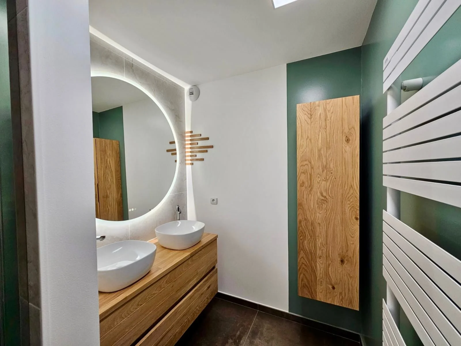 Salle d'eau contemporaine