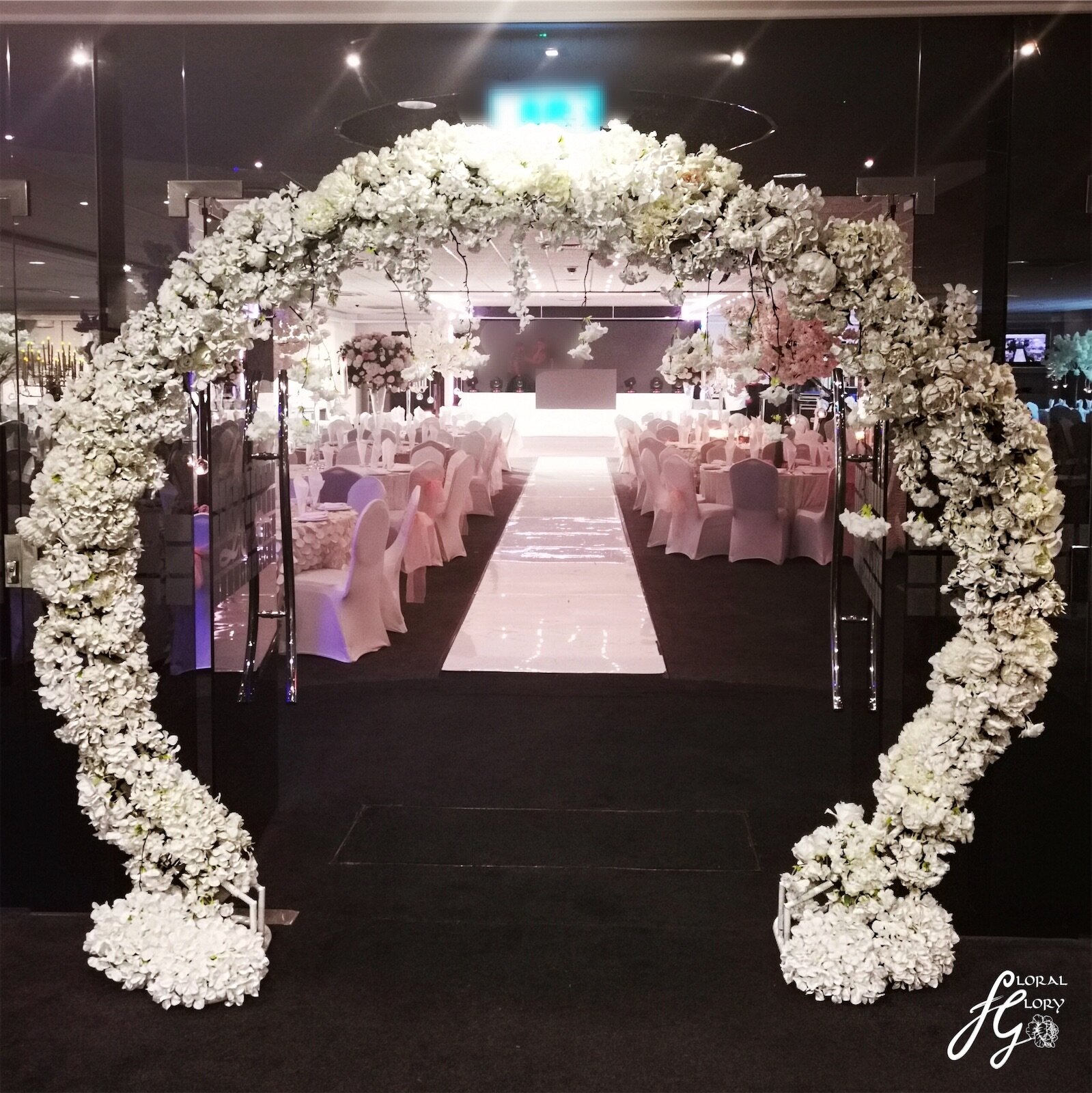 floral arch square.JPG