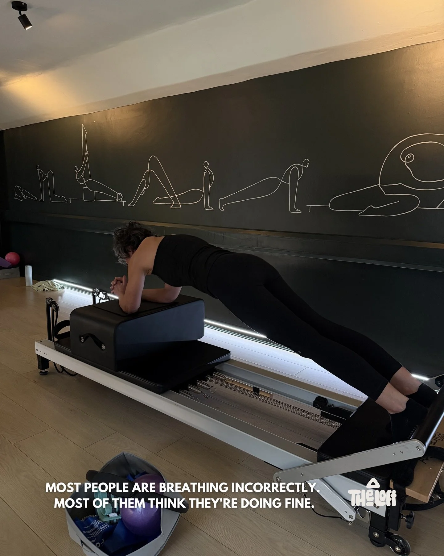 Most people are breathing incorrectly.

Most of people think they&rsquo;re doing fine, but dysfunctional breathing patterns are incredibly common. 

See the final side with steps to check your breathing today!

Come try our Reformer &amp; learn to br