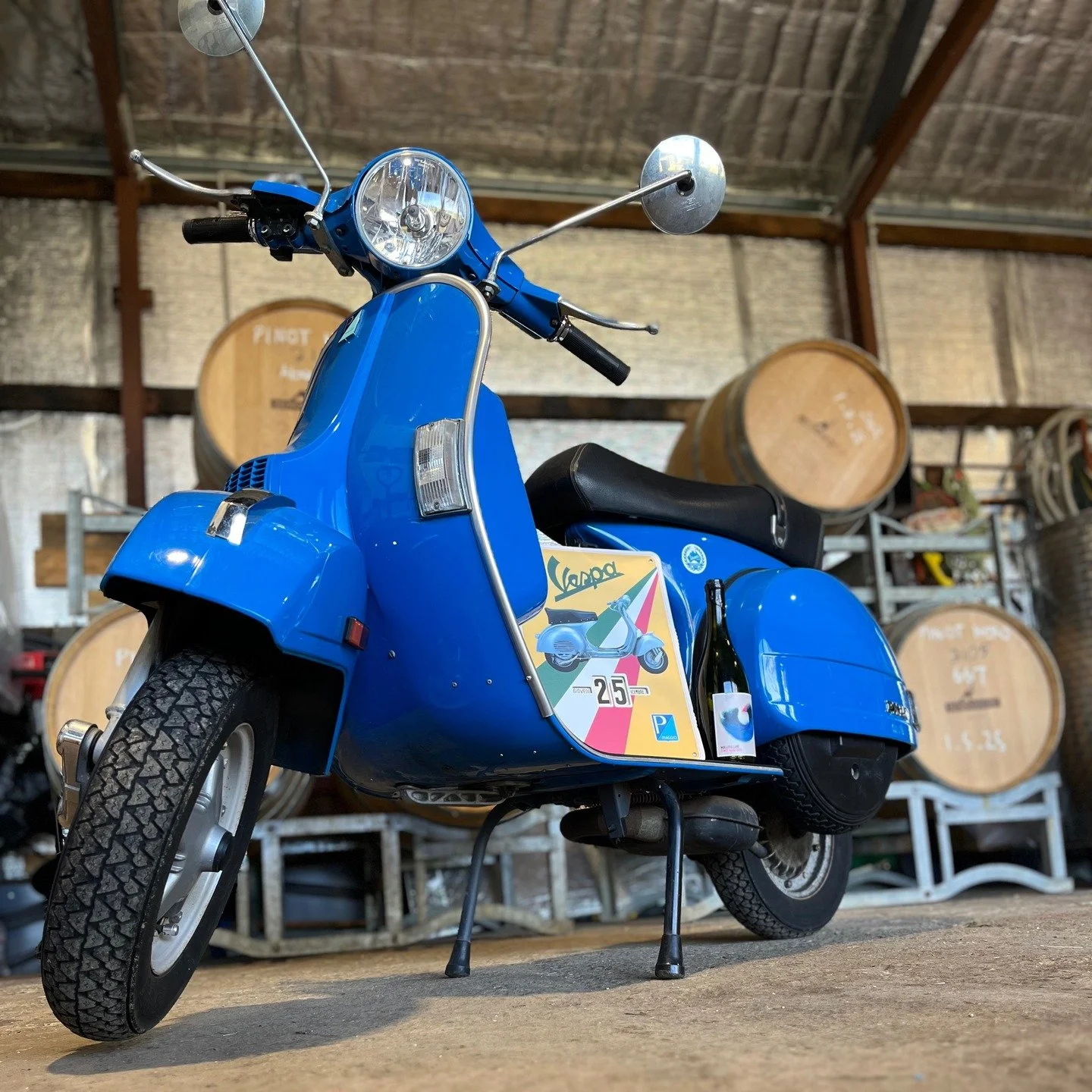 A big thank you to the vespaclubmelb for cruising down and bringing the festive cheer at today's Christmas in July celebration! 🎄🛵✨
It was a joy hosting you among the vines—and we can't wait to welcome you all back in 2026 to our new cellar d