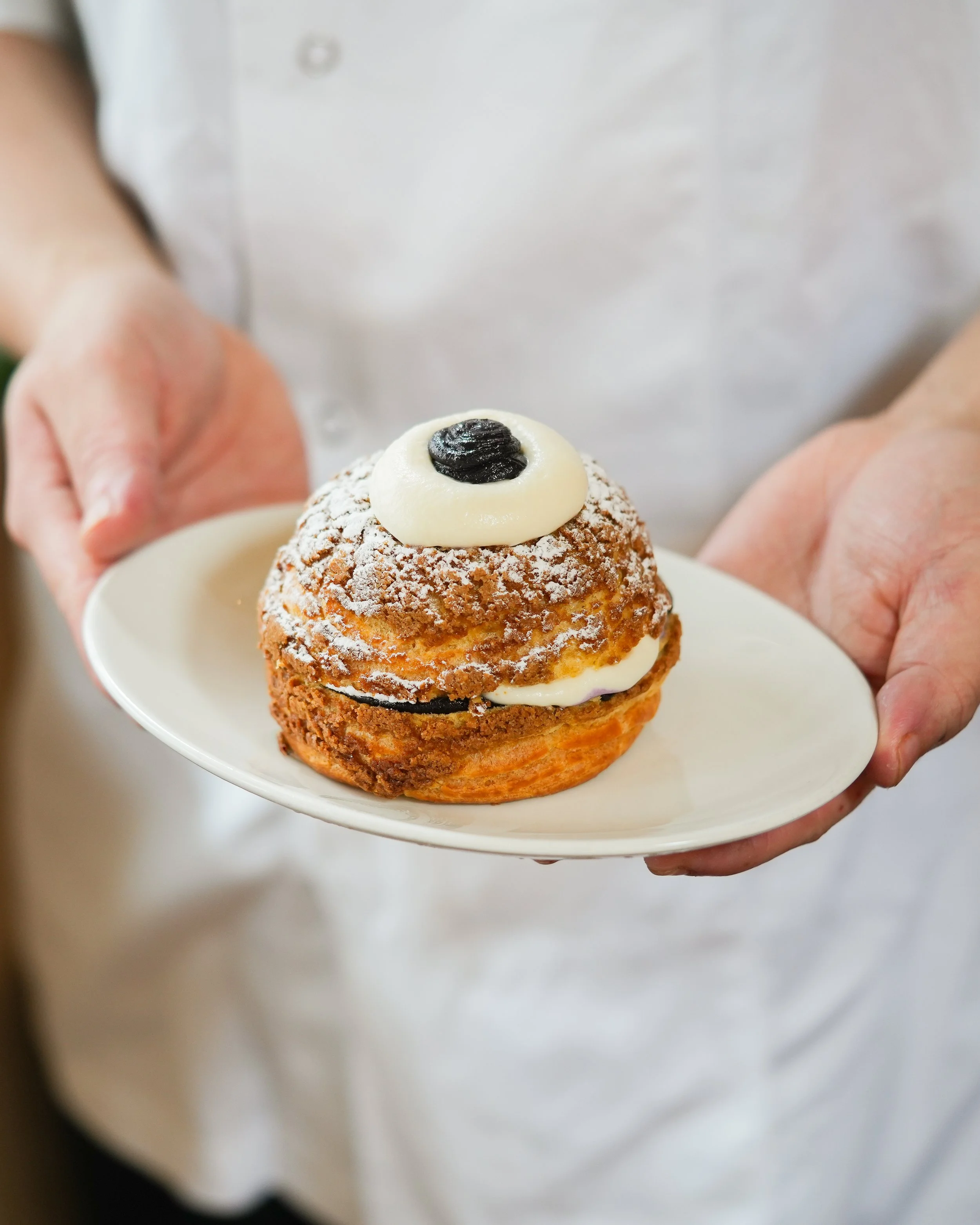 Ube Choux.jpg