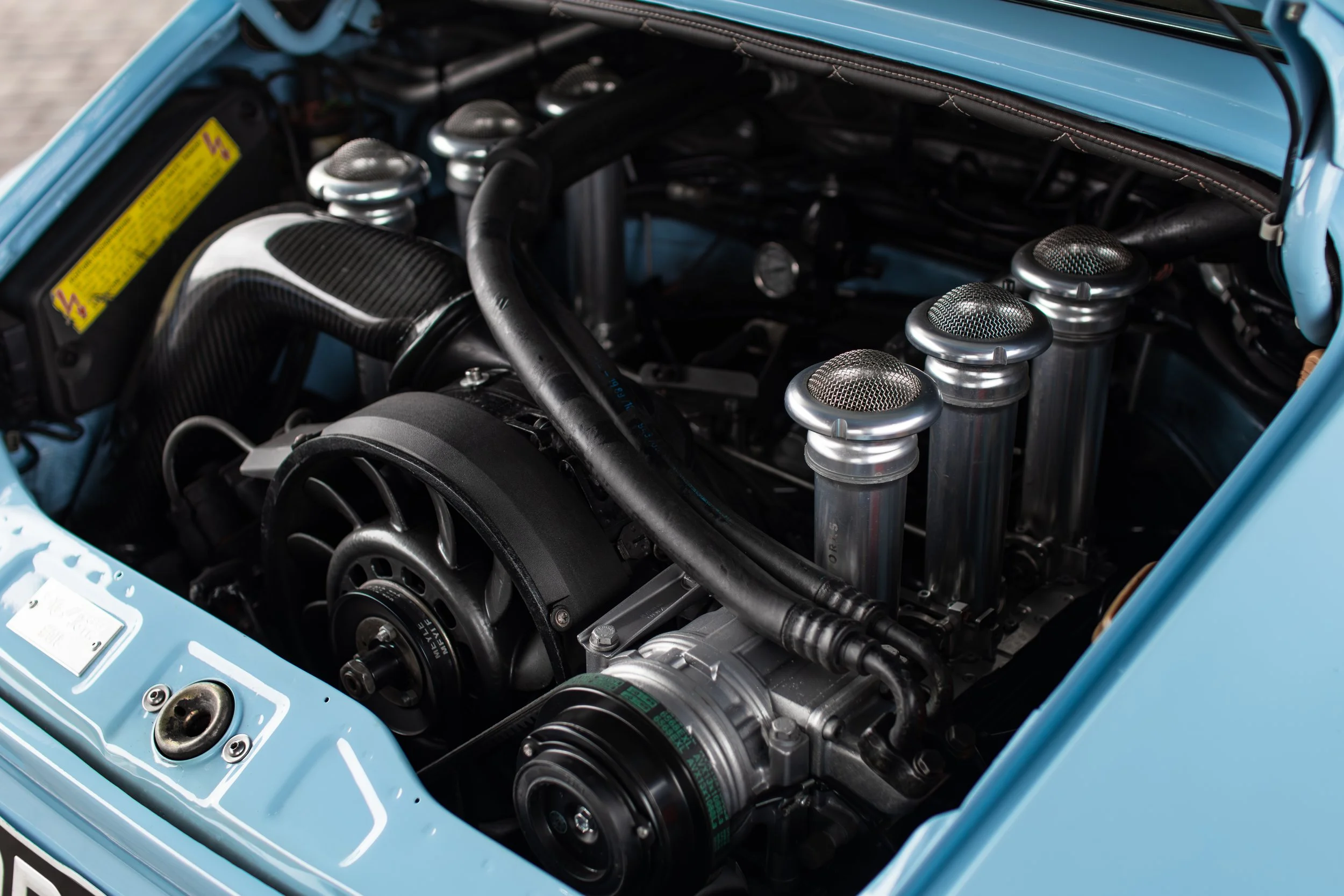 The Mechanical Soul: Choosing Your 911’s Voice (3.6L vs. 3.8L)