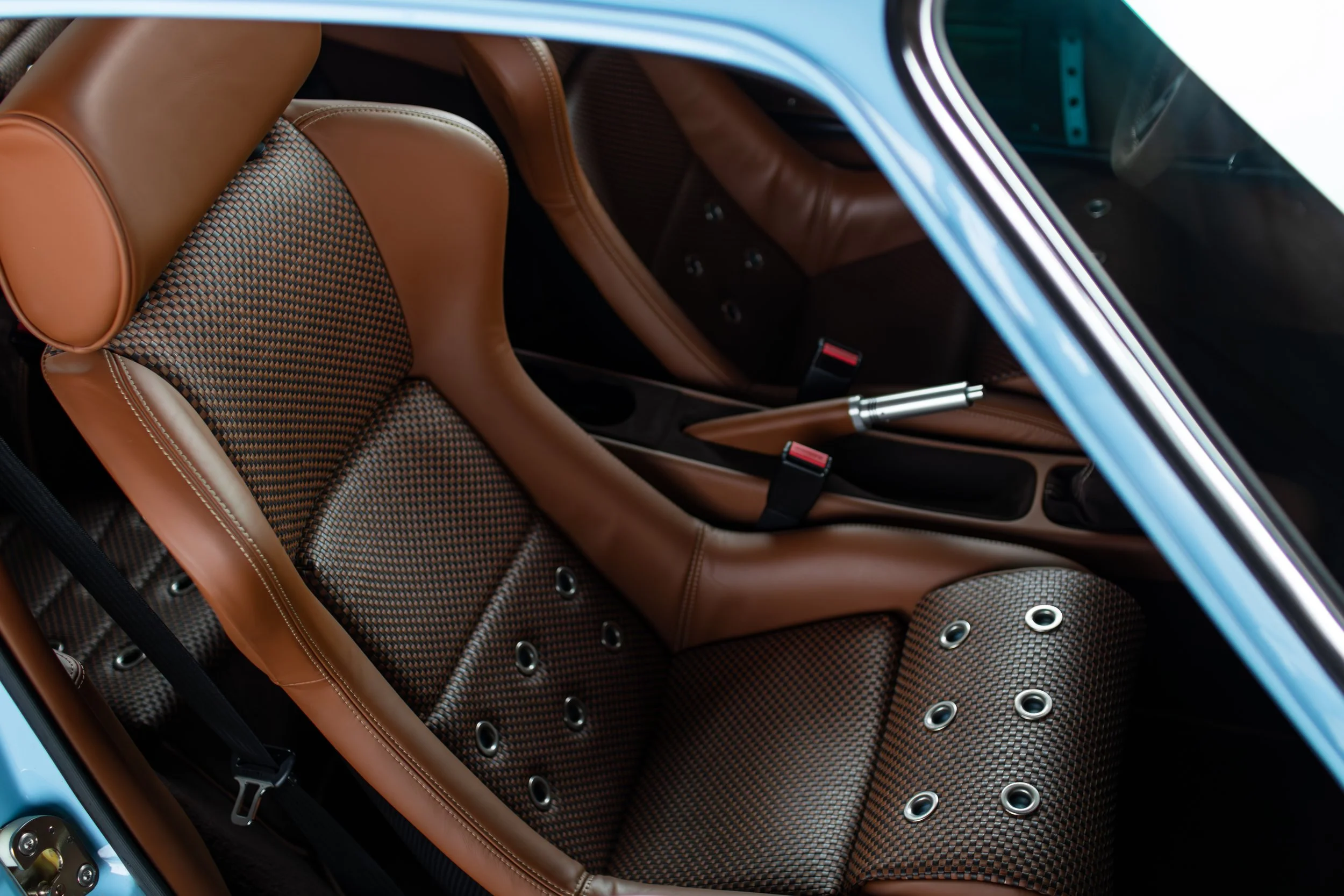 911 GTR Classic interior 5