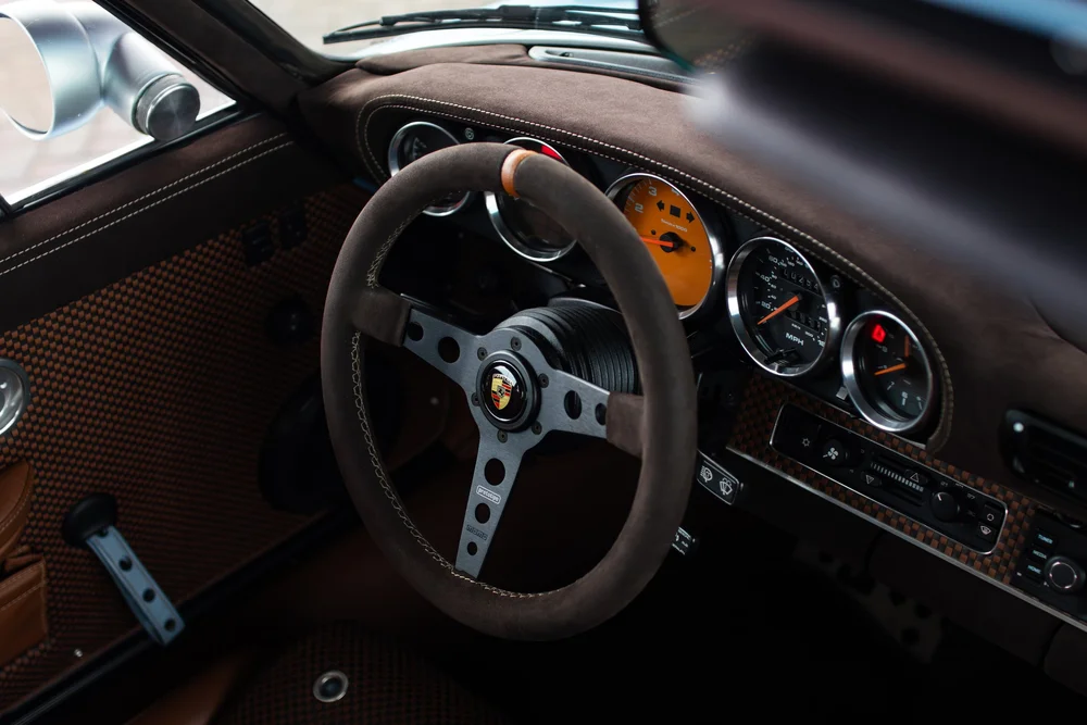 911 GTR Classic interior 2
