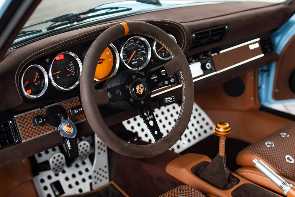 911 GTR Classic interior 4