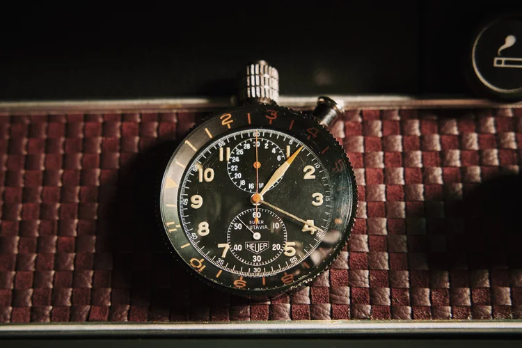 911 GTR Oak Green leather interior detail