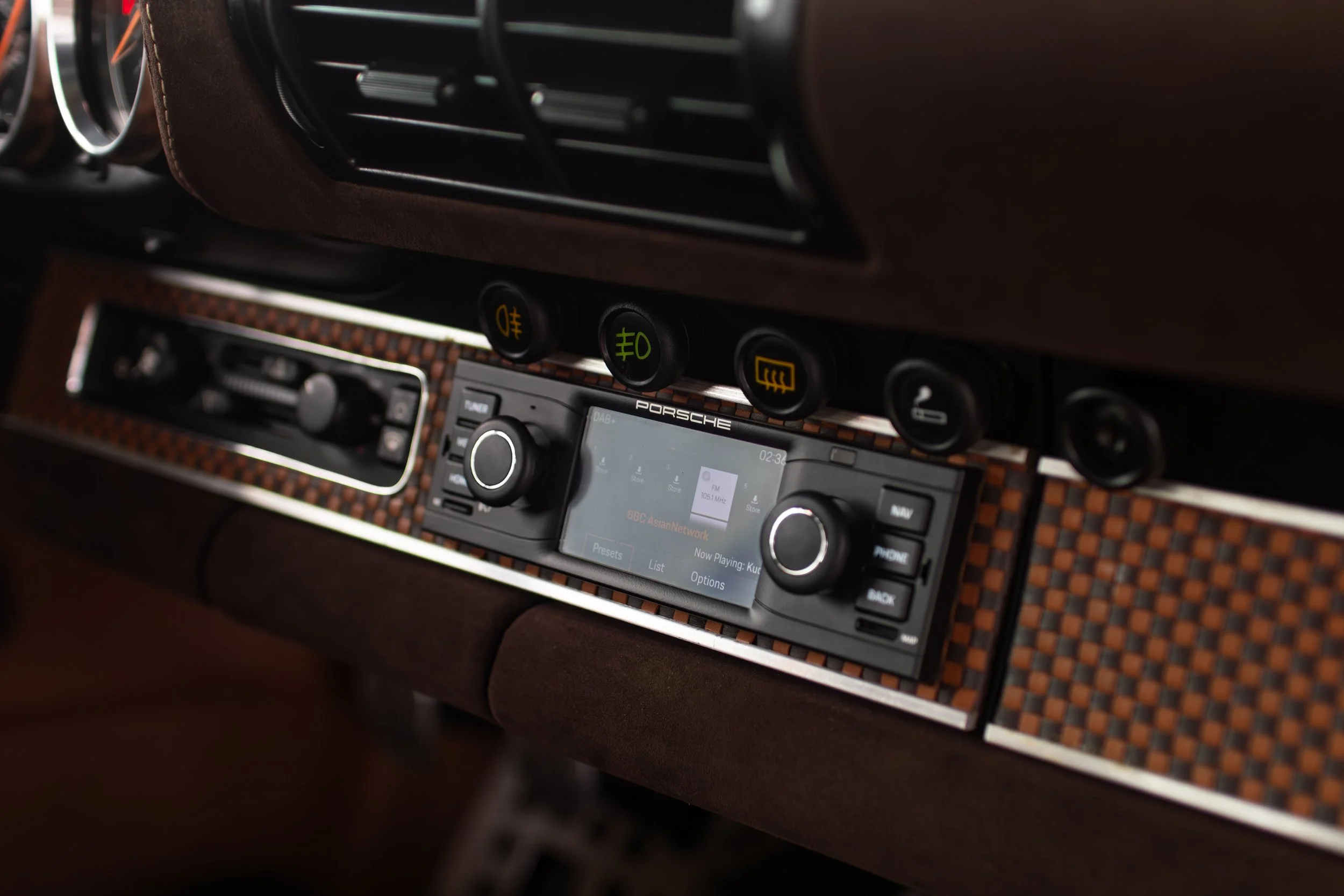 911 GTR Classic interior 1