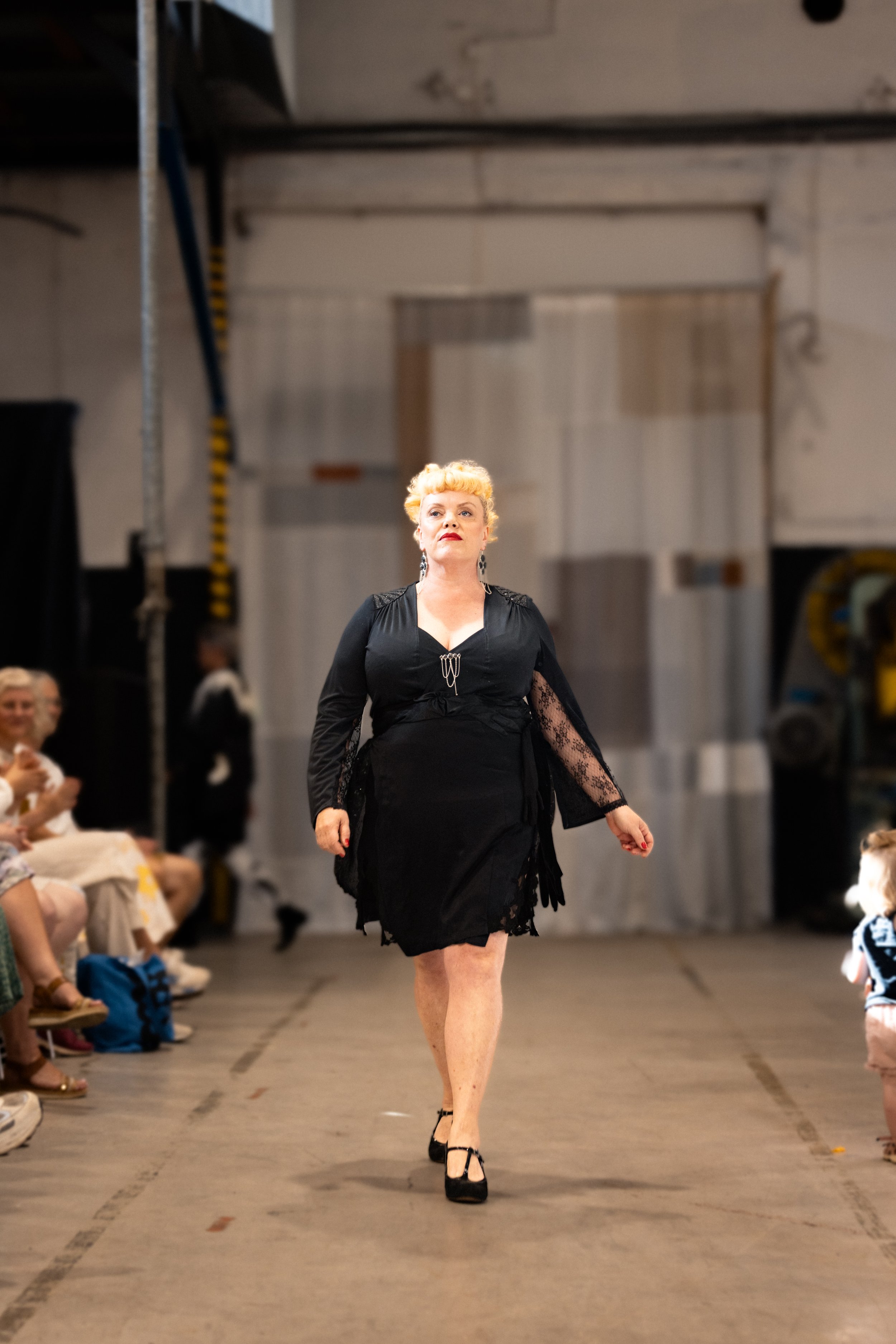 Look16_Guri_2.jpg
