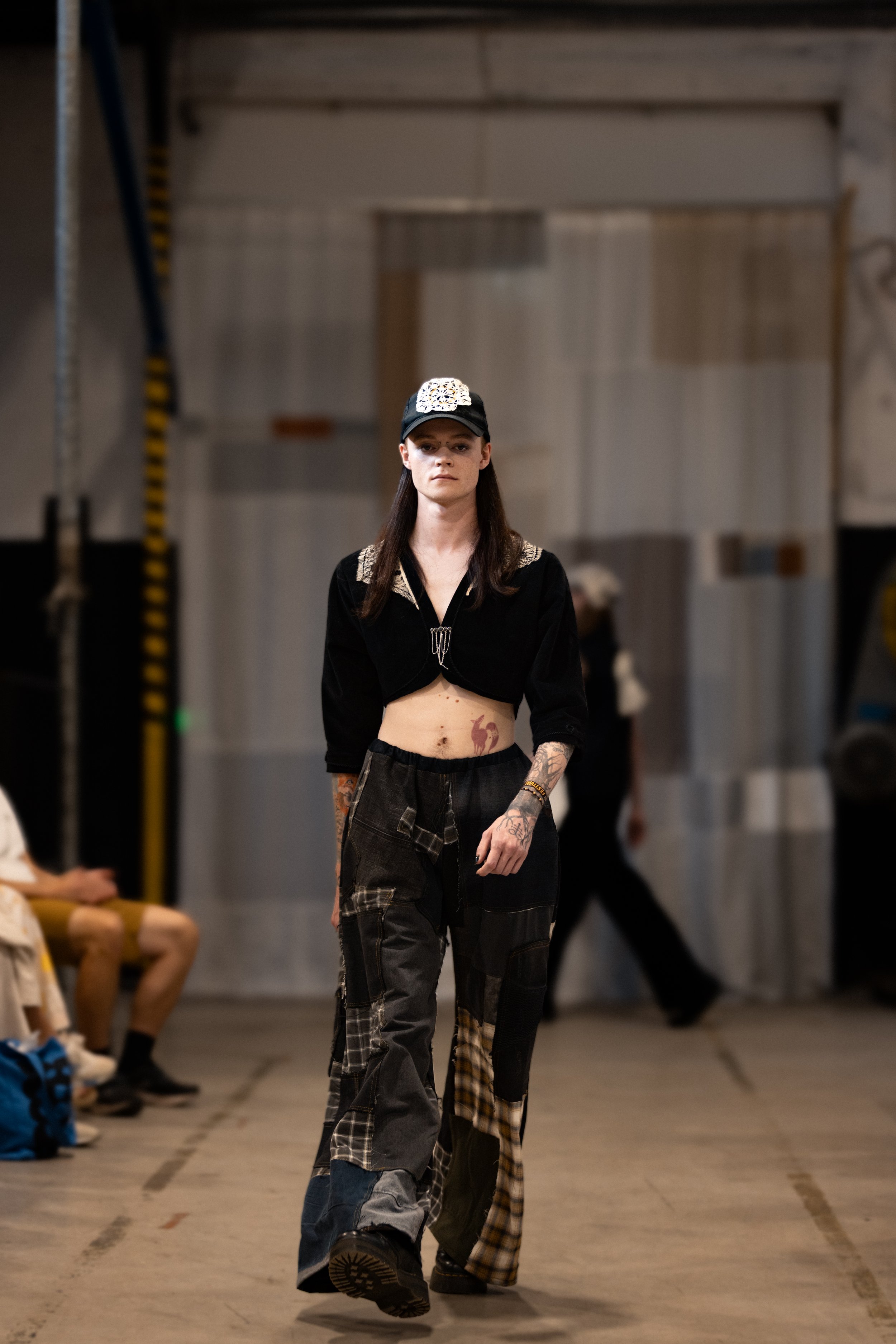Look7_evi.jpg