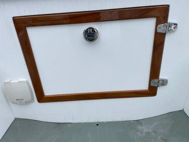 PP18 - Baloo -  Aft Hatch.jpg