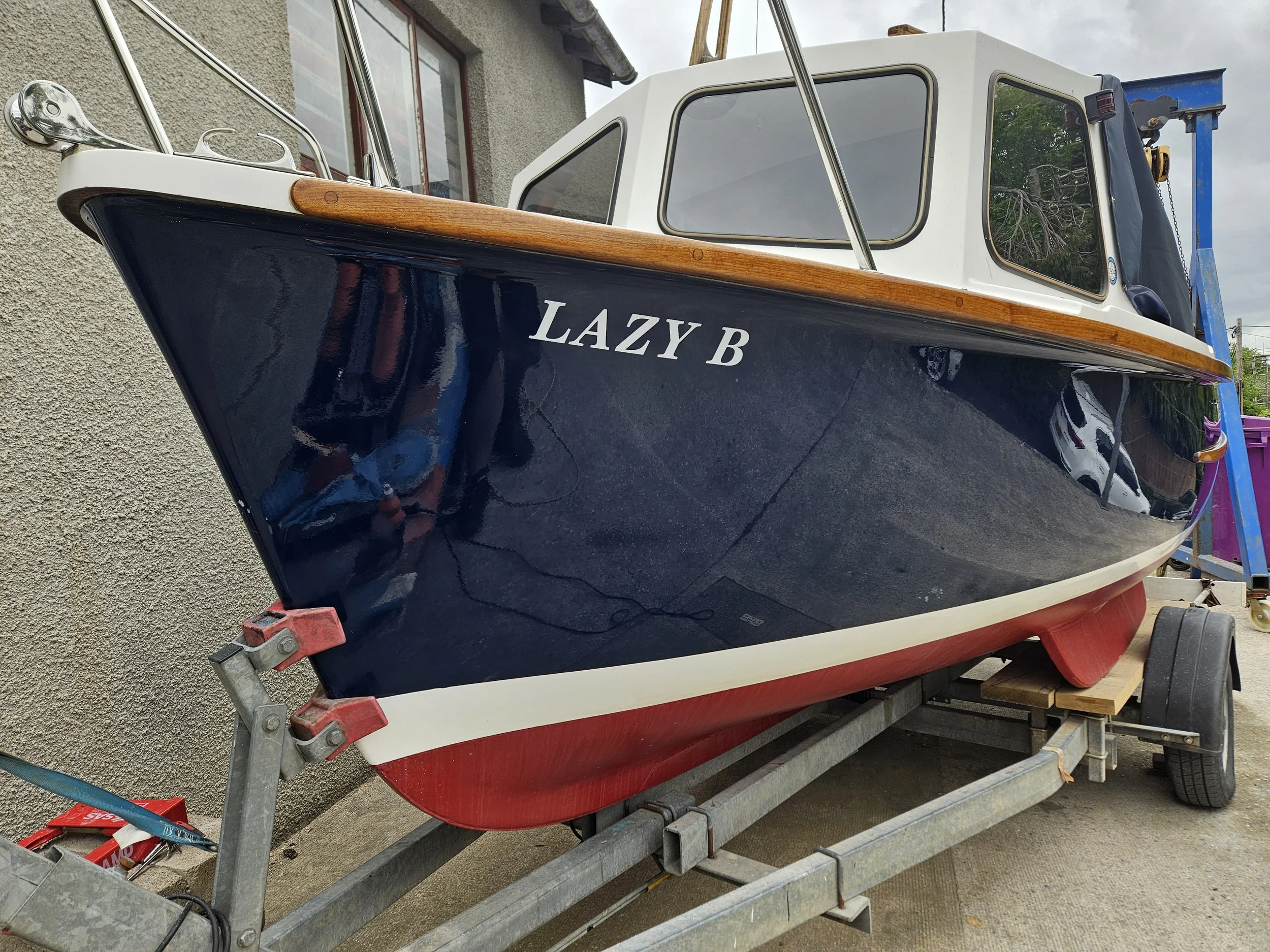 P18-Lazy_B  (3).jpg
