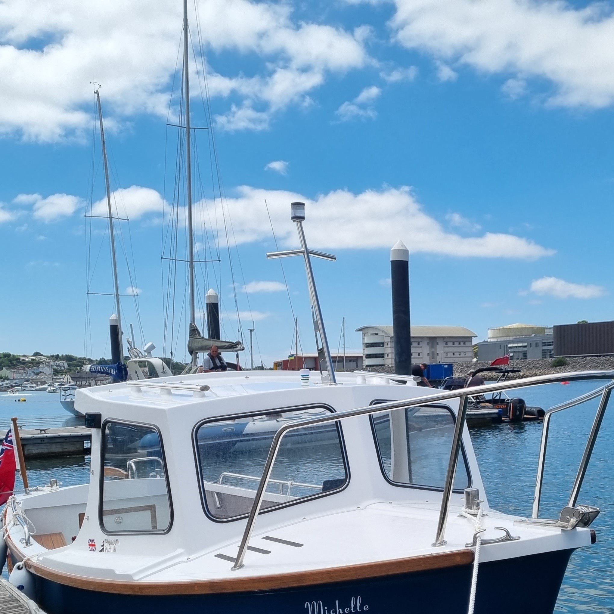 Stainless Steel Mast - P18