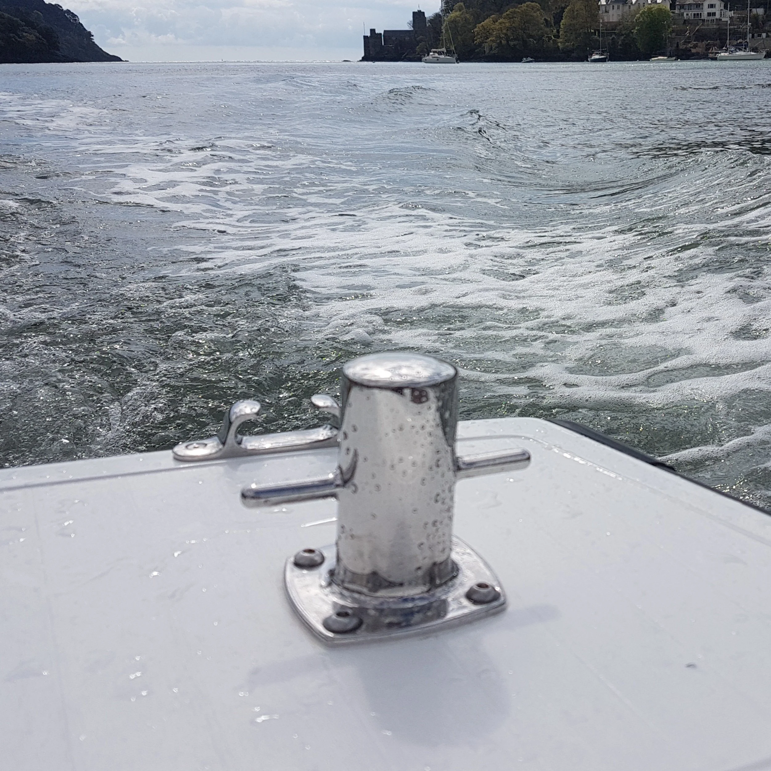 P16-Aft bollard.JPG