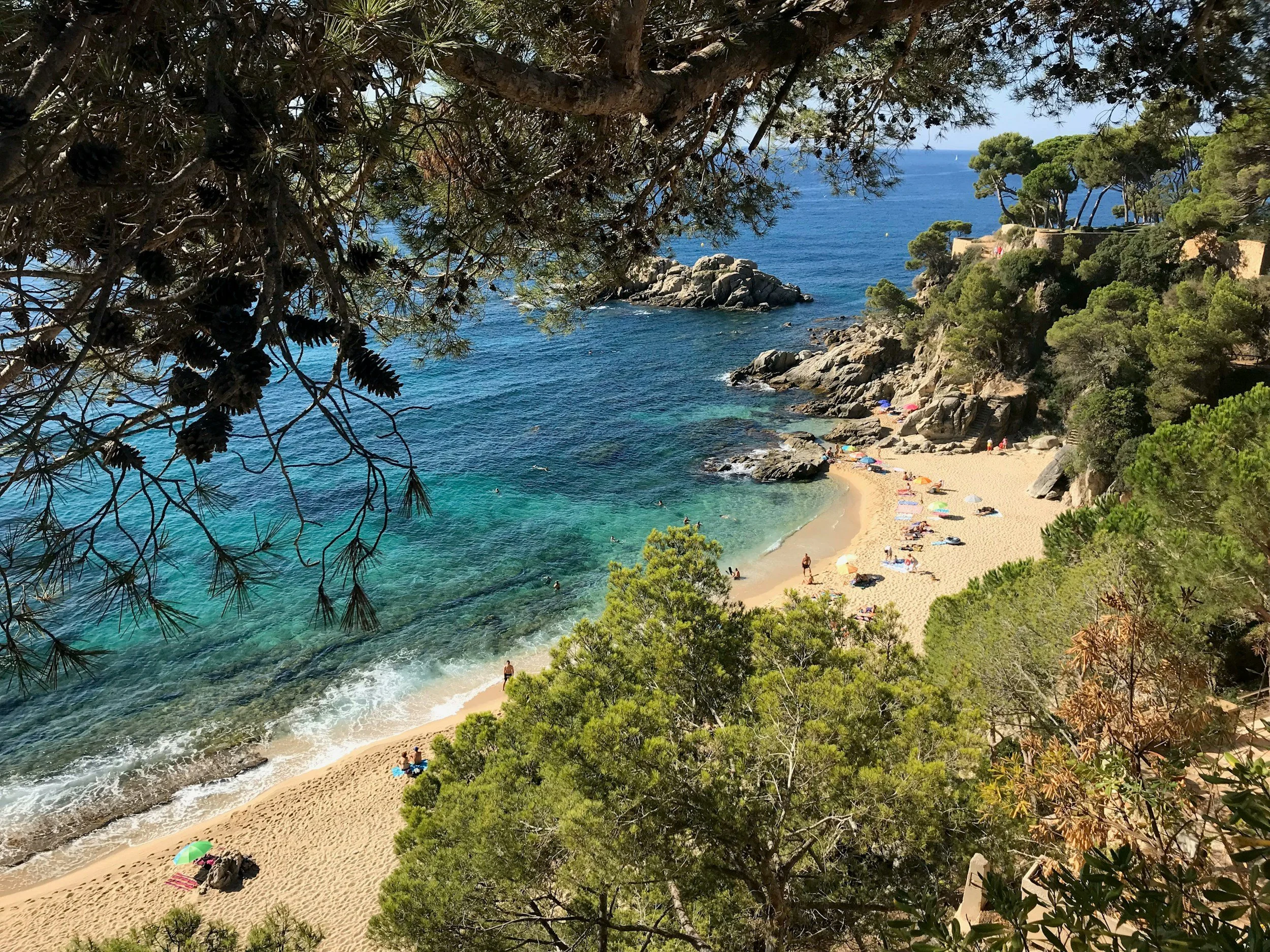 Badebucht an Costa Brava