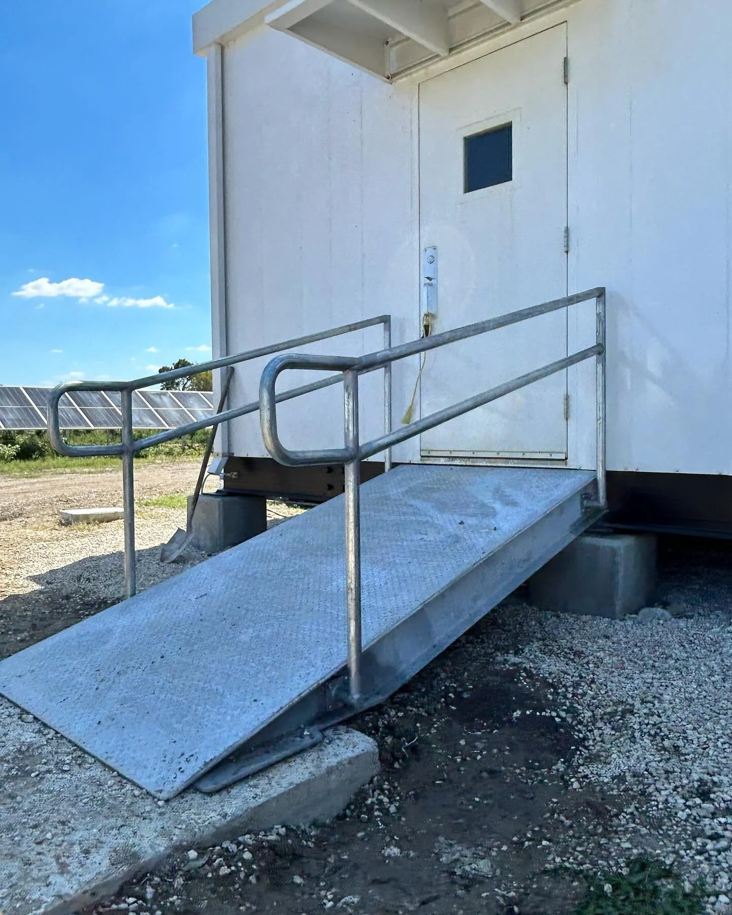 More than just handrails is making them removable.! 👌🎢 #handrailing #customfabrication #webber