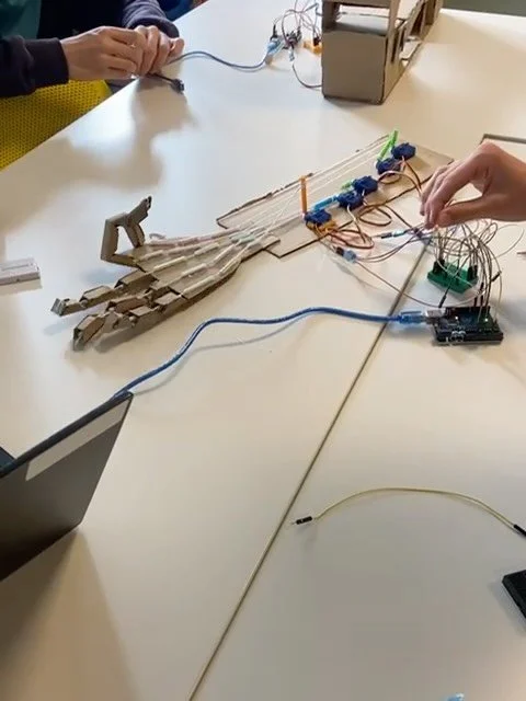 Day 4️⃣ of our Ignited Summer Careers Experience and the sparks are flying! ⚡
From accountants, criminal lawyers, branding specialists, to surgeons, musicians and more, our participants have packed in first-hand insights, skills building, and plenty