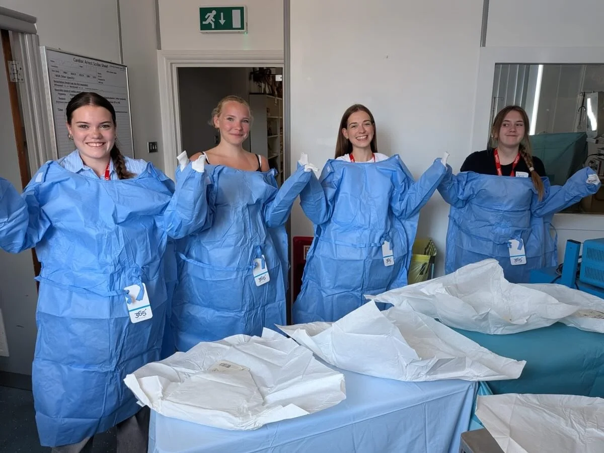 Today, our aspiring Portsmouth Medical hopefuls spent the day hosted at St Richard&rsquo;s Hospital, where they had the opportunity to explore a variety of healthcare careers and gain first-hand insight into different roles across the industry.

A fa