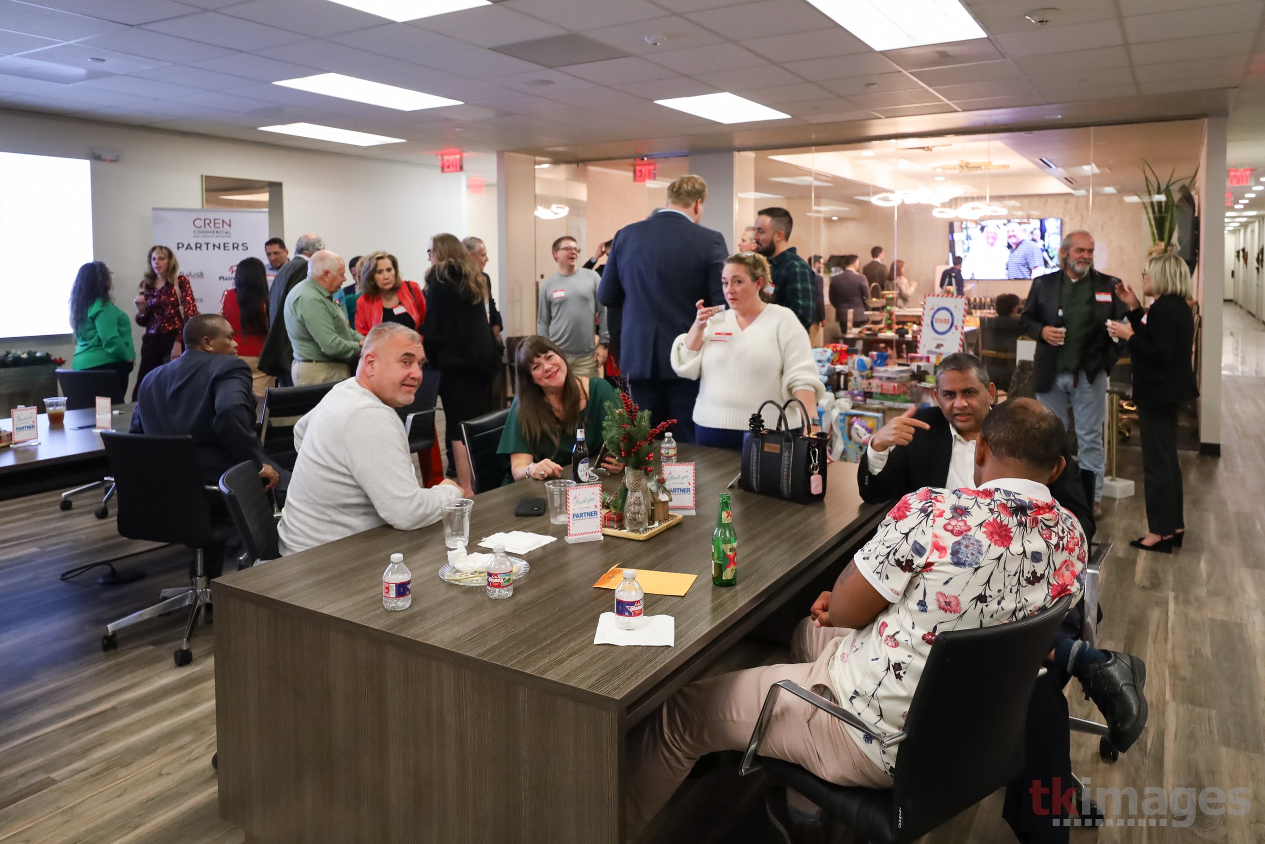 CREN Holiday Party 12-10-25 IMG 12z.jpg