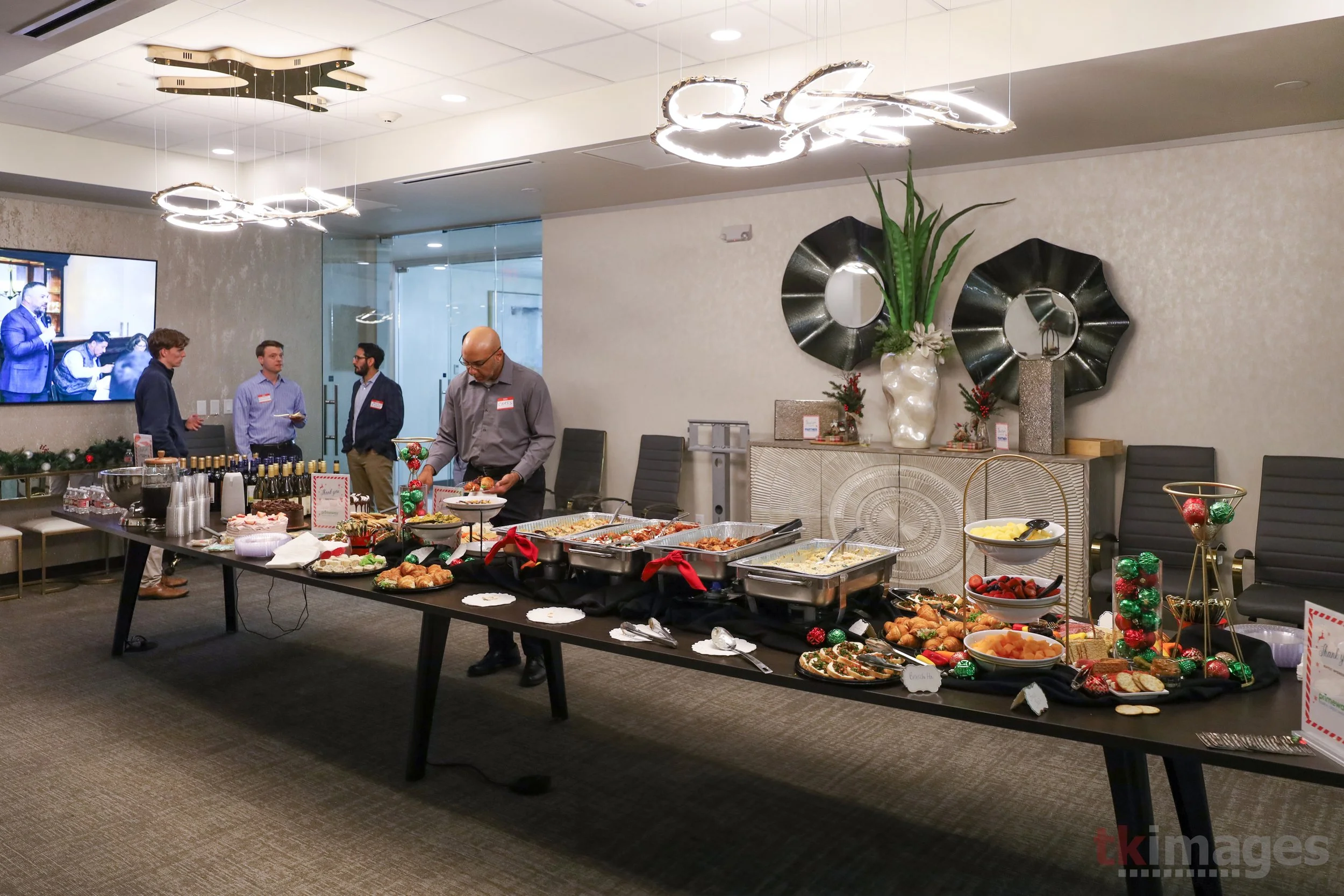 CREN Holiday Party 12-10-25 IMG 02z.jpg