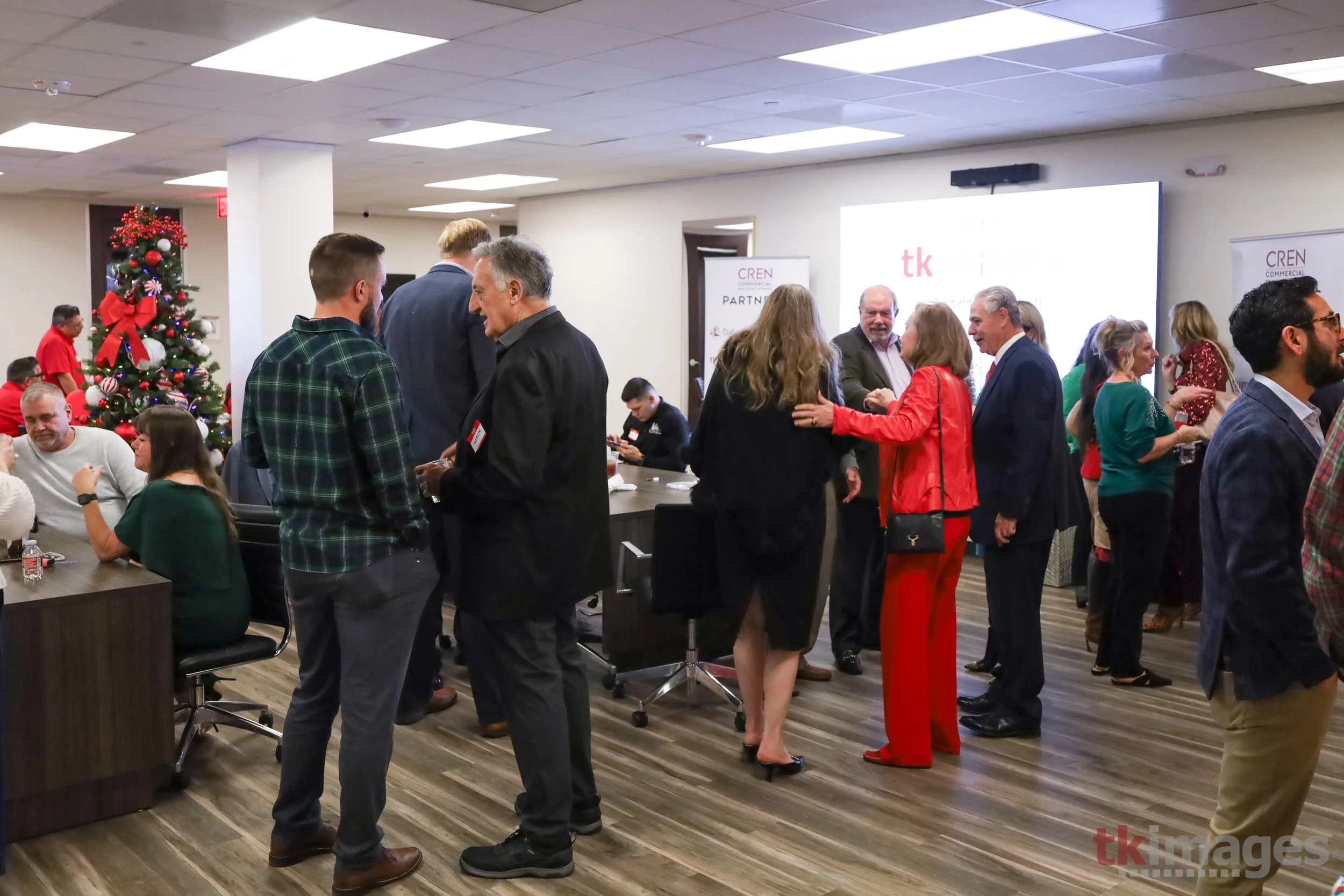 CREN Holiday Party 12-10-25 IMG 25z.jpg