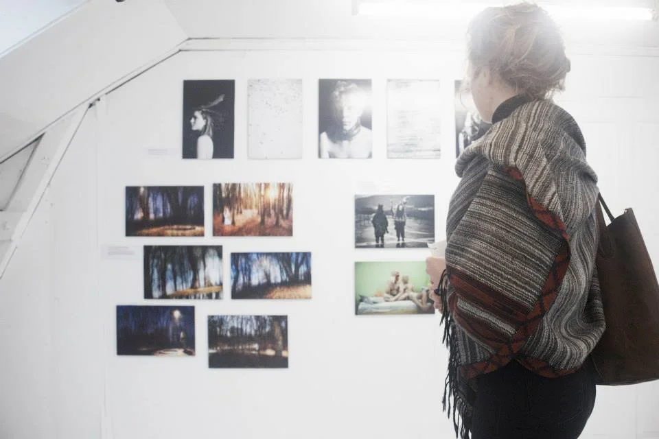 STILLS OG BTS | BILLEDBOGEN | GESTALT