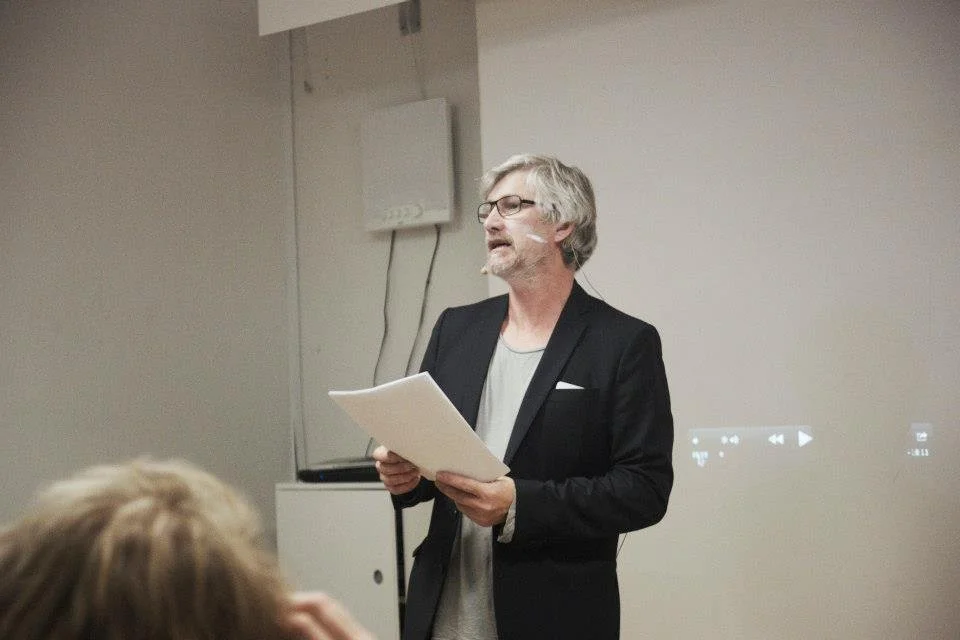 STILLS OG BTS | BILLEDBOGEN | GESTALT