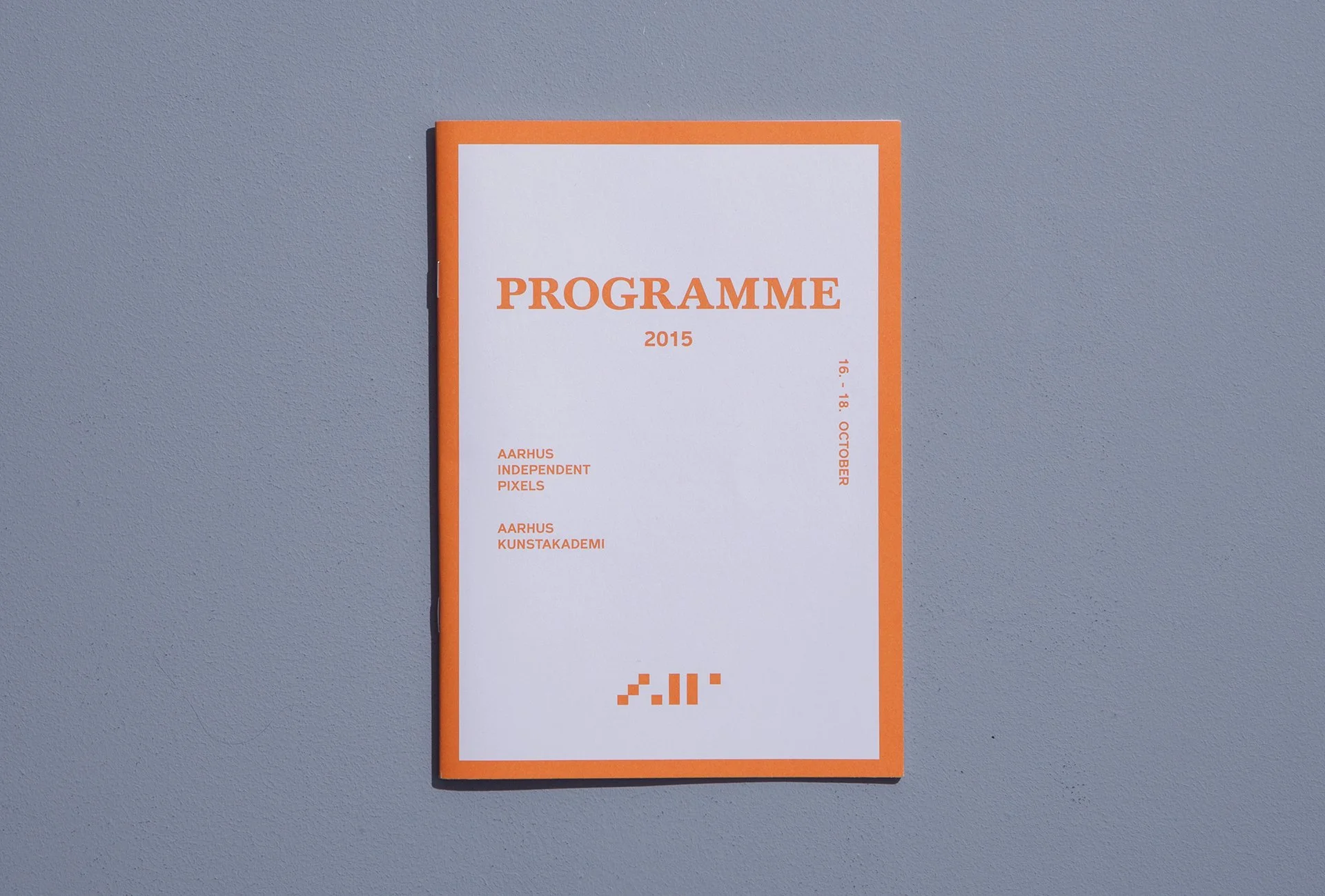 Program for en begivenhed i Aarhus i oktober 2015, med navnene Aarhus Independent Pixels og Aarhus Kunstakademi  | Aarhus Independent Pixels | Film- og fotofestival i Aarhus | Filmproduktion Aarhus | GESTALT