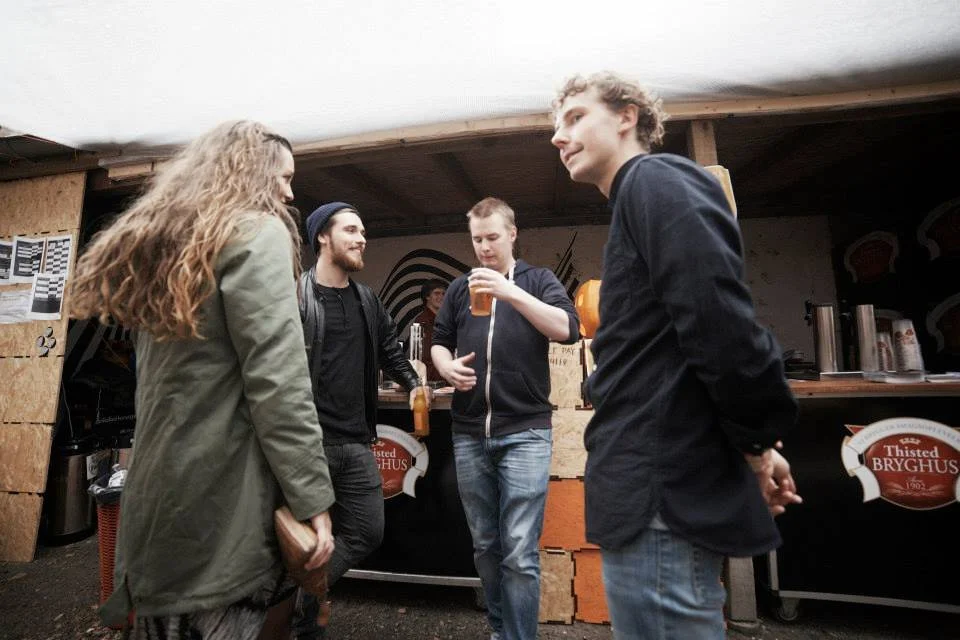 STILLS OG BTS | BILLEDBOGEN | GESTALT