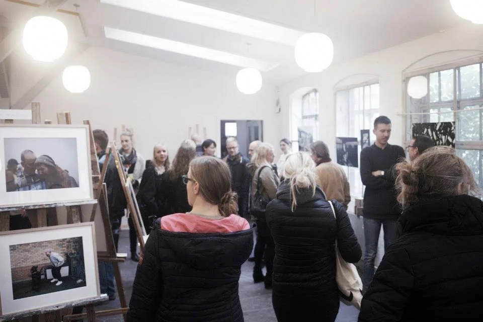 STILLS OG BTS | BILLEDBOGEN | GESTALT