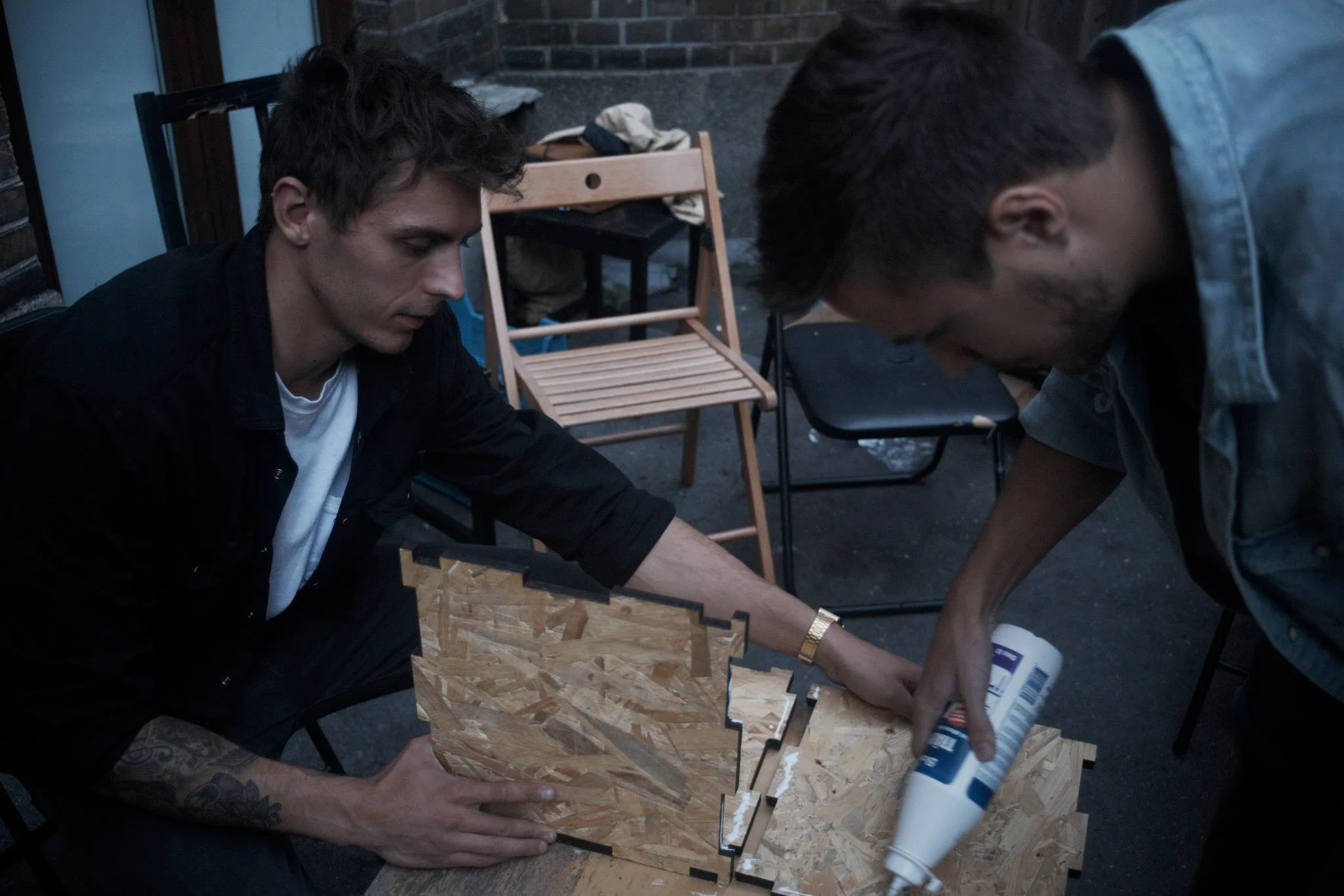 STILLS OG BTS | BILLEDBOGEN | GESTALT