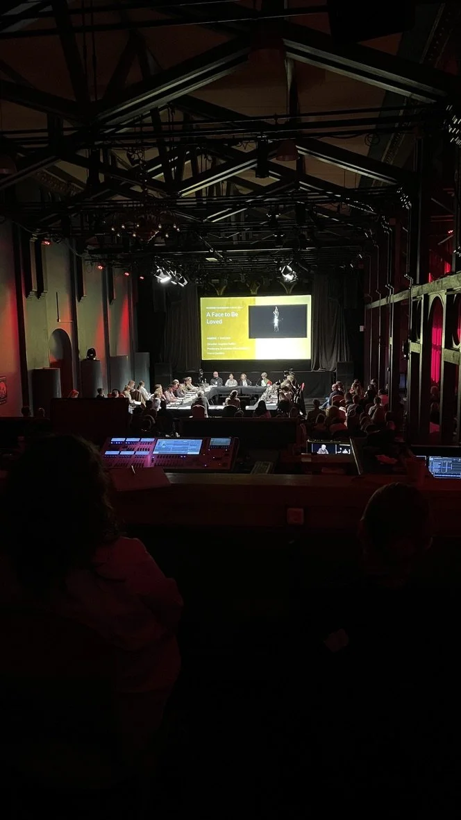 STILLS OG BTS | BILLEDBOGEN | GESTALT